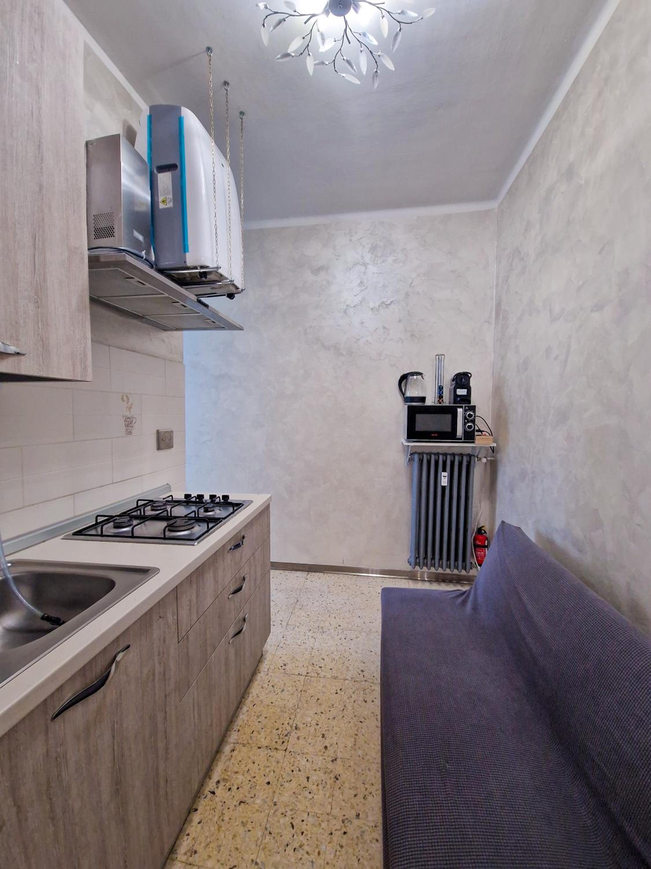 Two-Bedroom Apartment - Photo 12