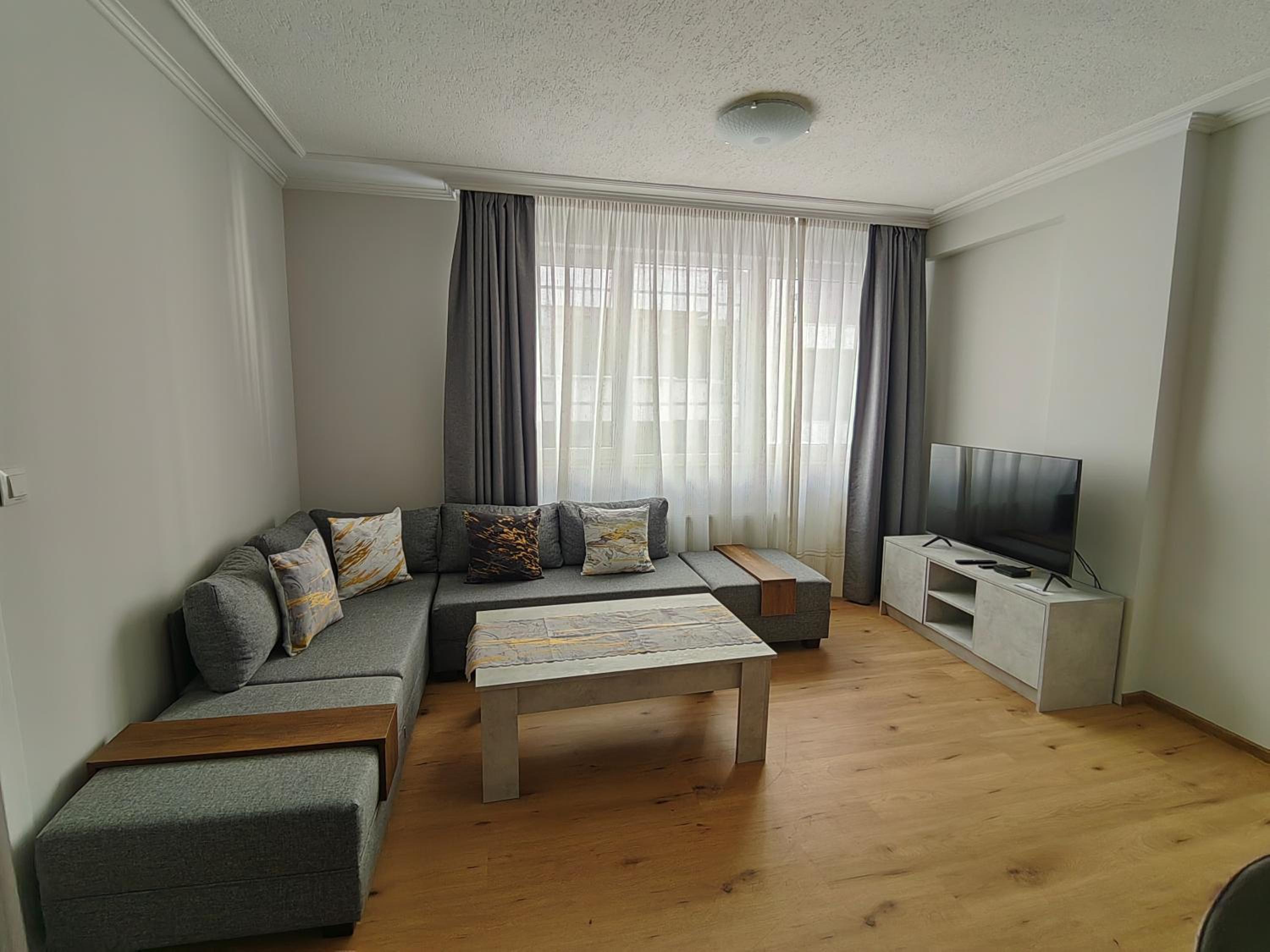 Superior Apartment