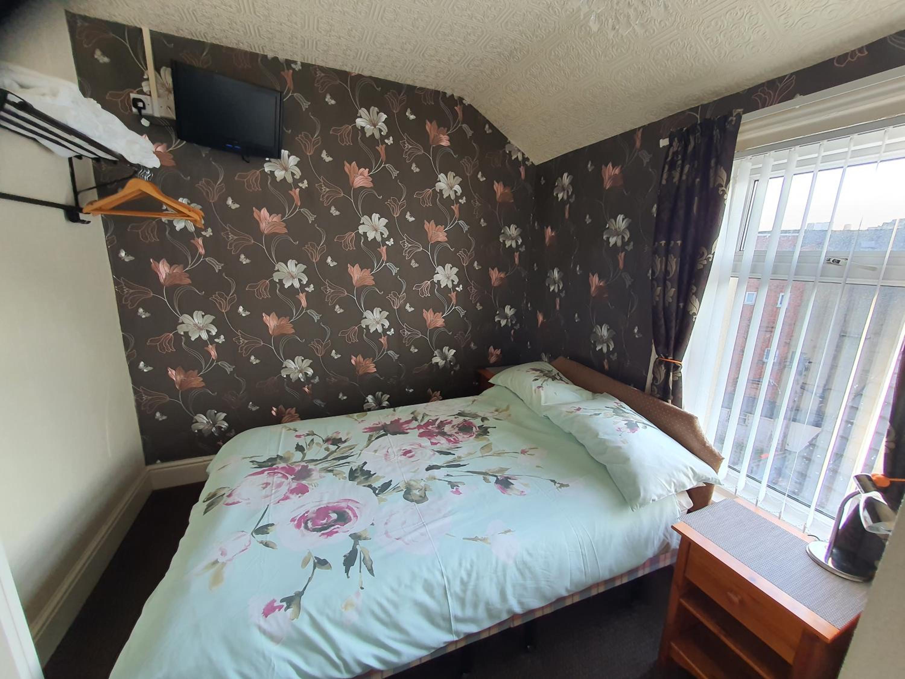 Triple Room - Photo 7