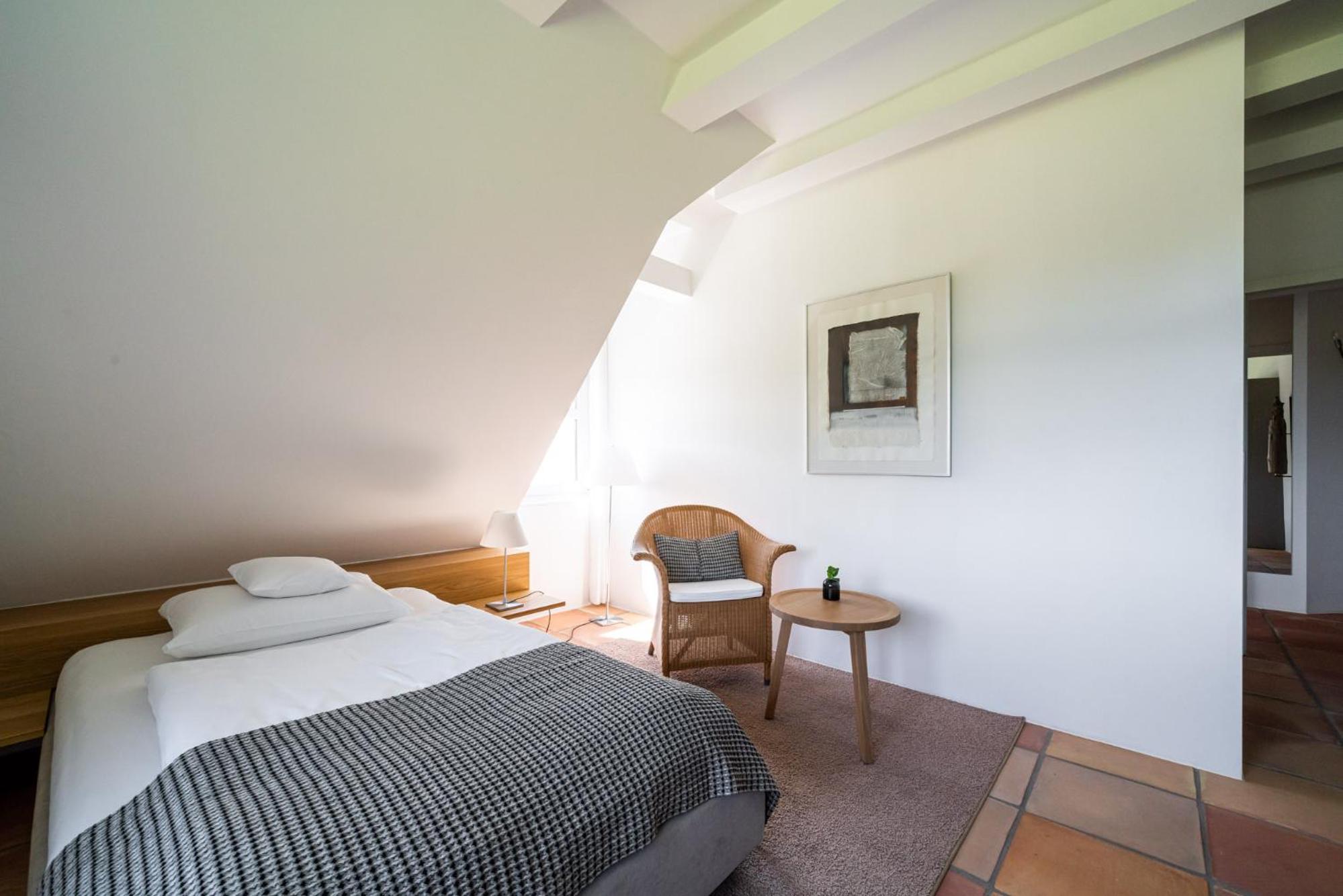Single Room photo 1