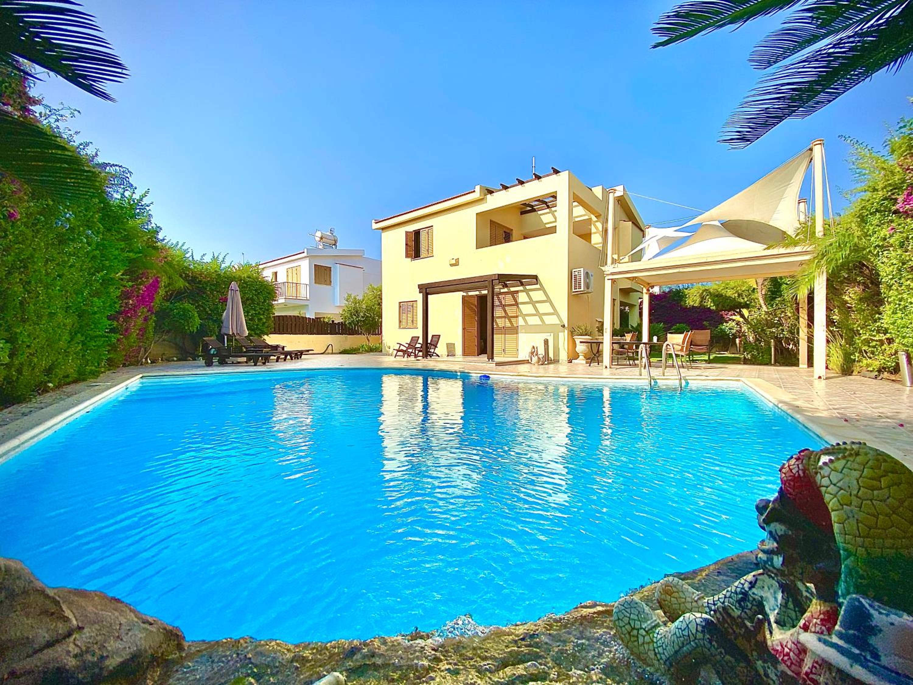 Villa with Sea View photo 1