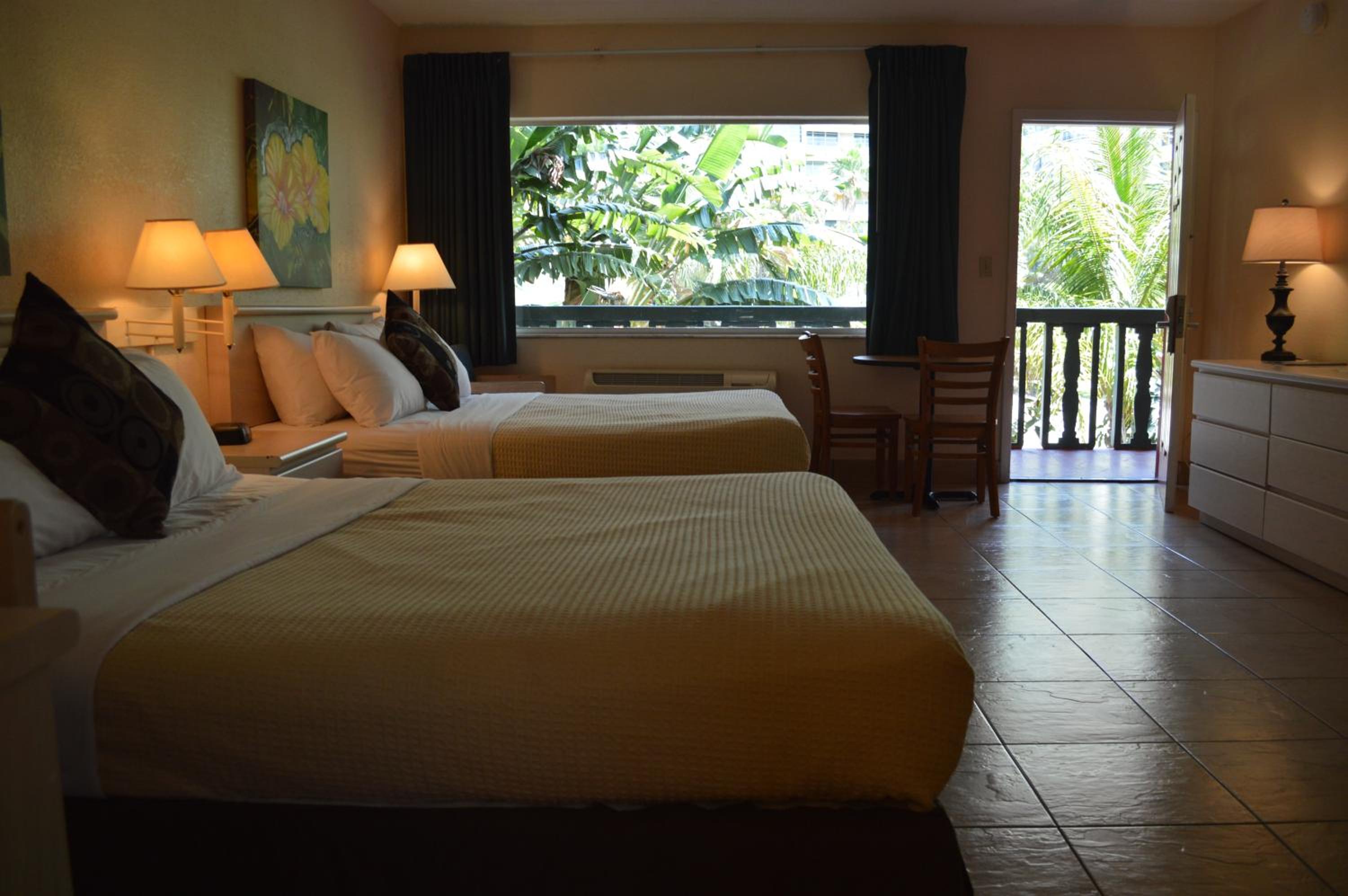 Standard Queen Room - Photo 1