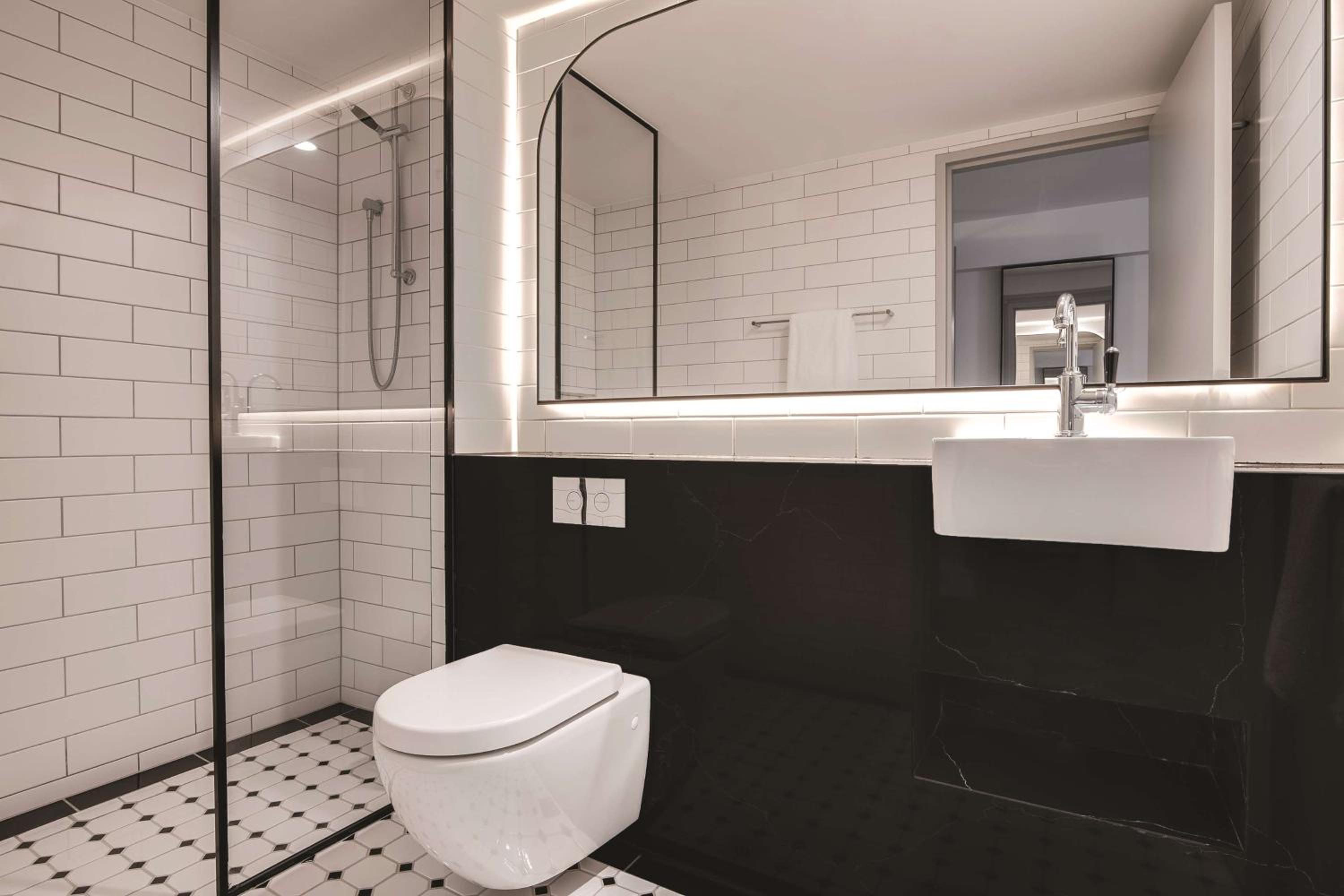 Savoy King Room