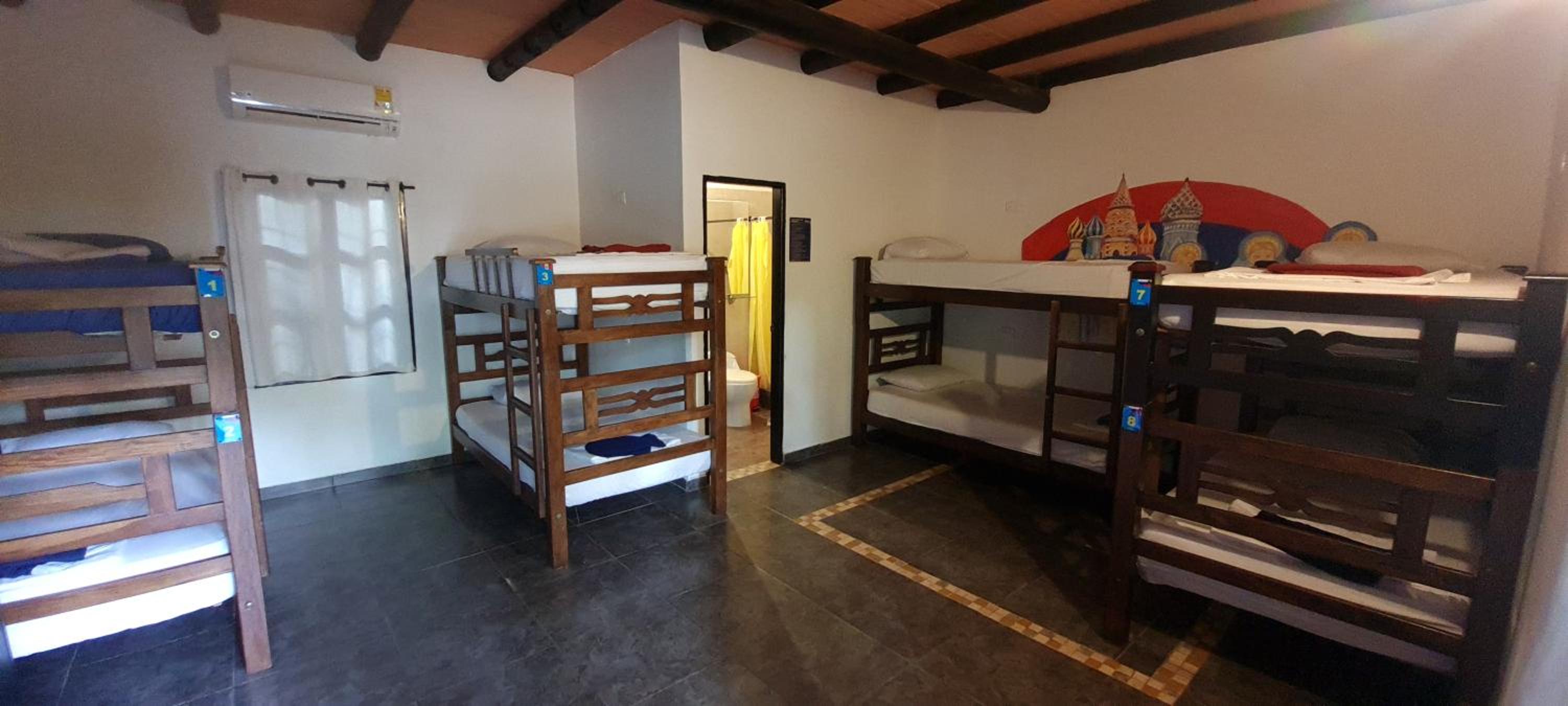 Bed in 8-Bed Mixed Dormitory Room with Air Conditioning photo 3