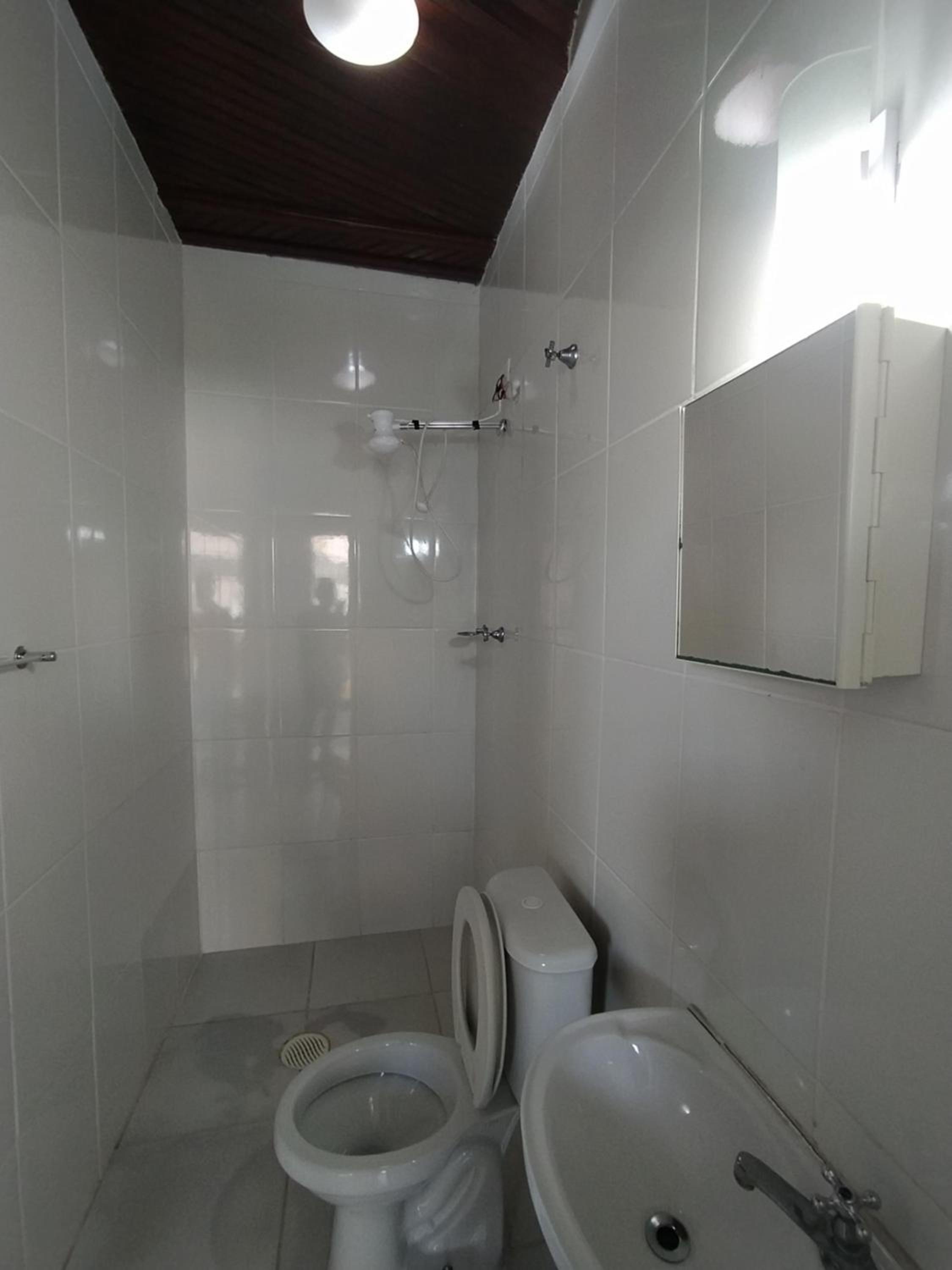Standard Double Room - Photo 5