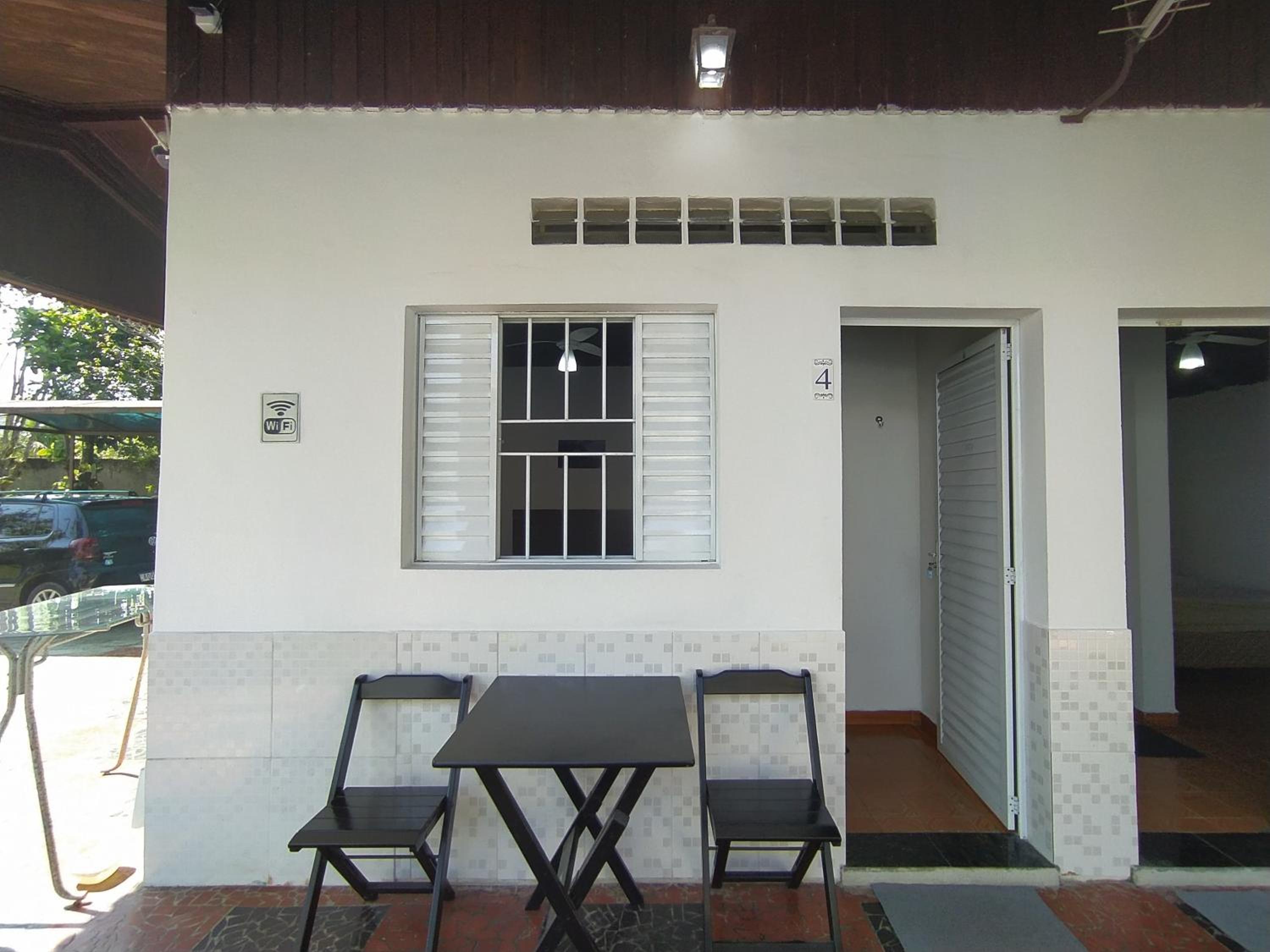 Standard Double Room - Photo 2