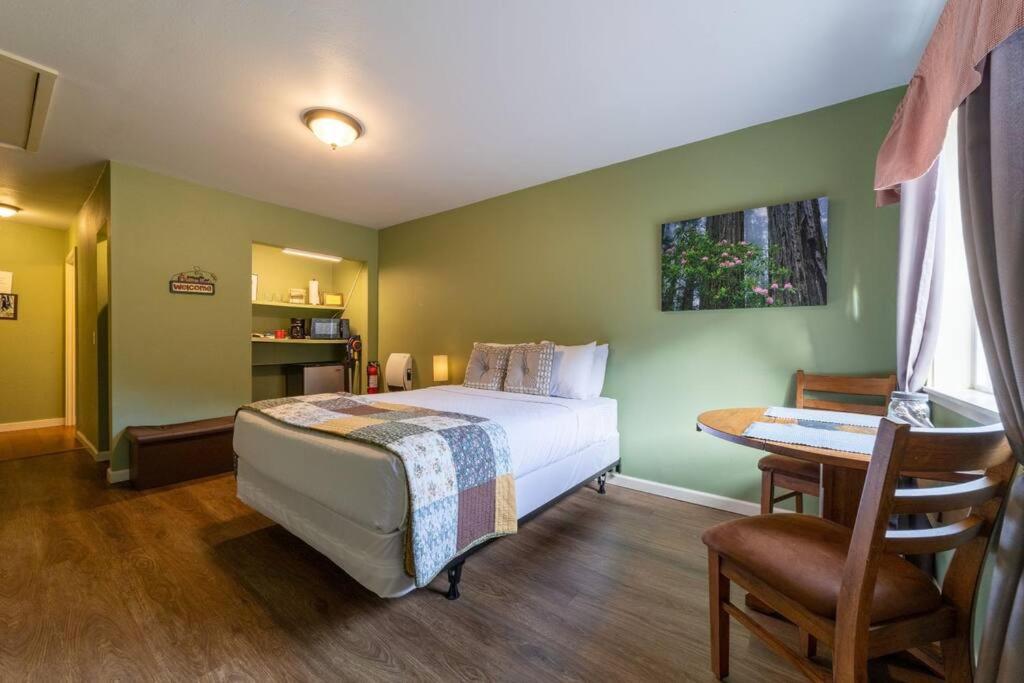 One-Bedroom House photo 2