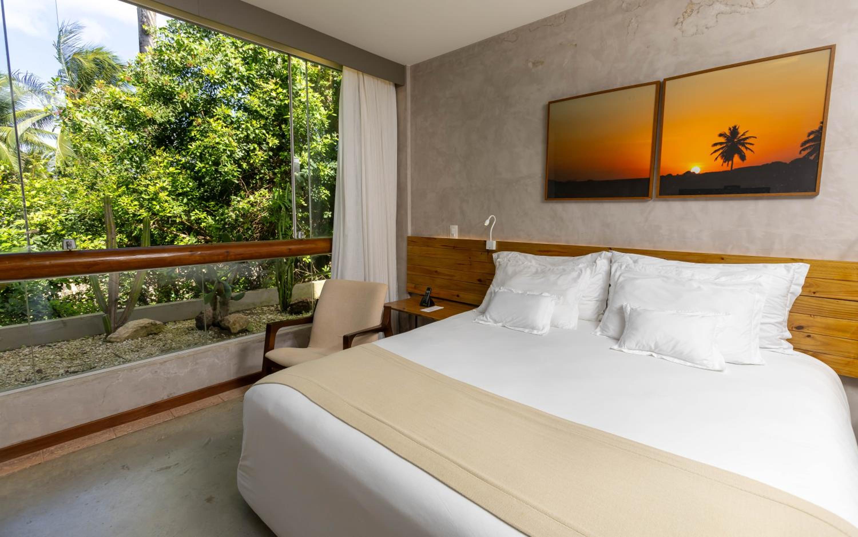 Suite with Queen-size bed and Sea View - Orquídea thumbnail 5