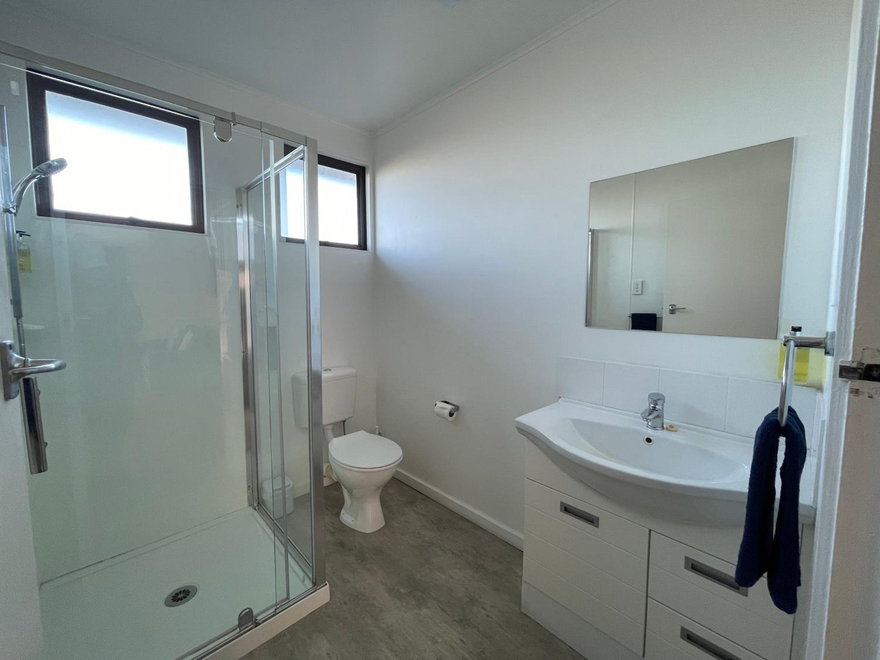 Two-Bedroom Apartment - Photo 5