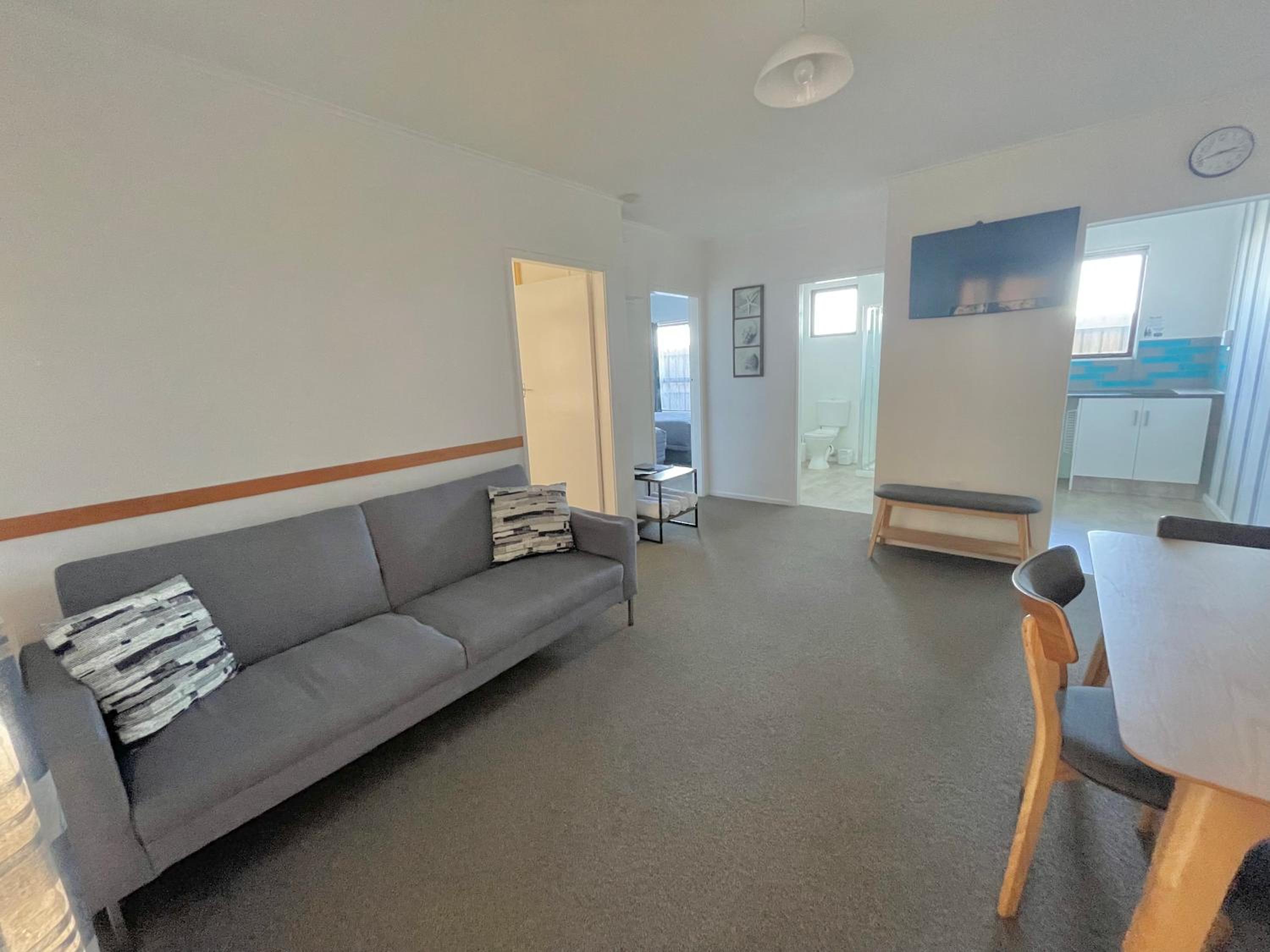 Two-Bedroom Apartment - Photo 7