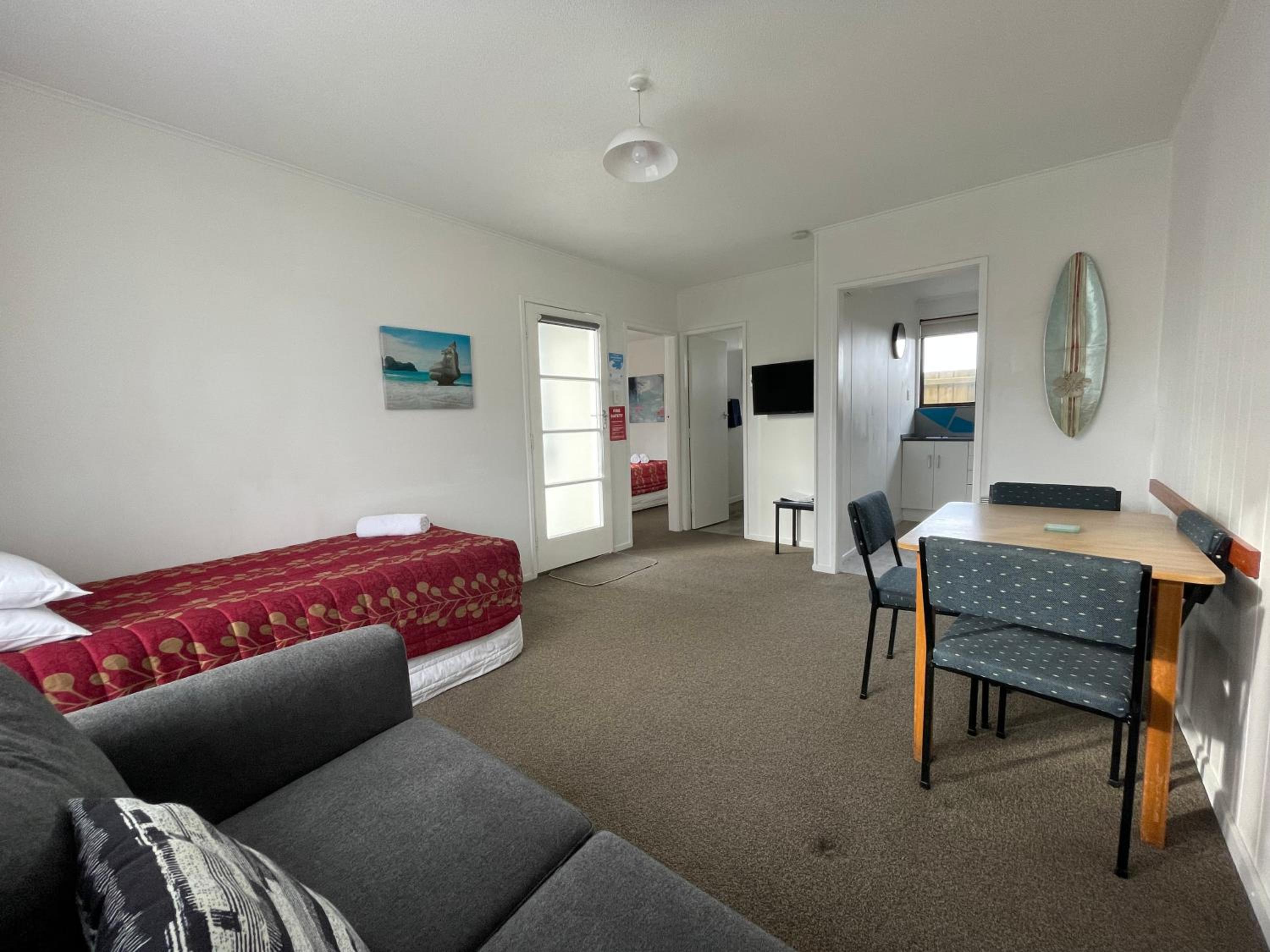 One-Bedroom Apartment (4 Adults) photo 1
