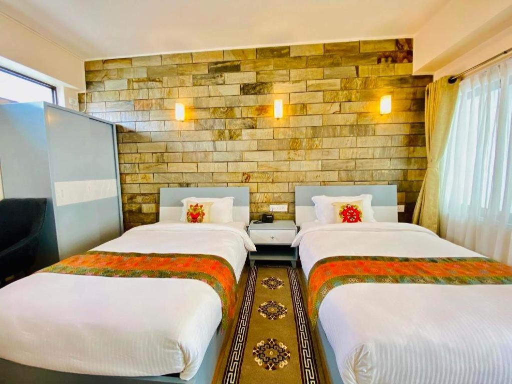 Deluxe Twin Room