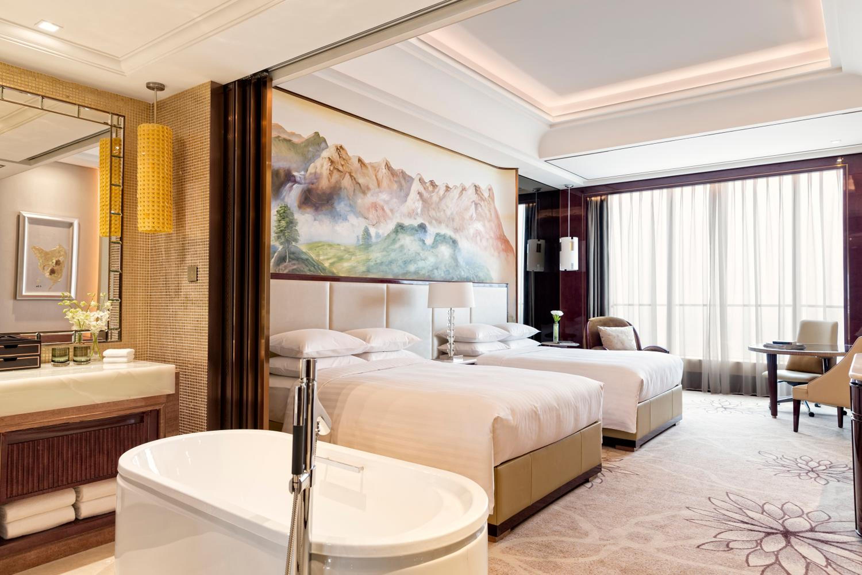 Deluxe Twin Room with Lake View photo 2