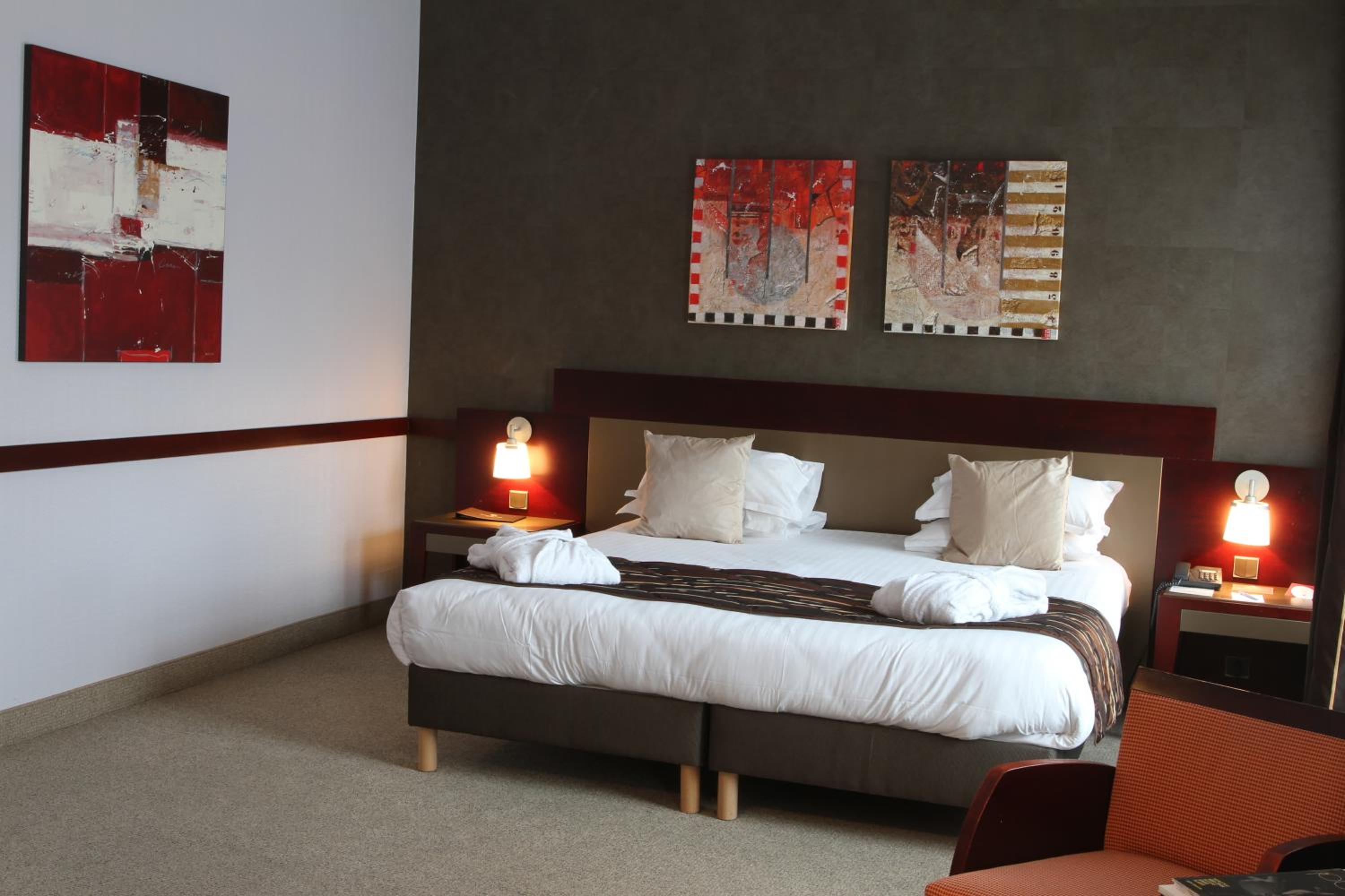 Superior Twin Room - Photo 6