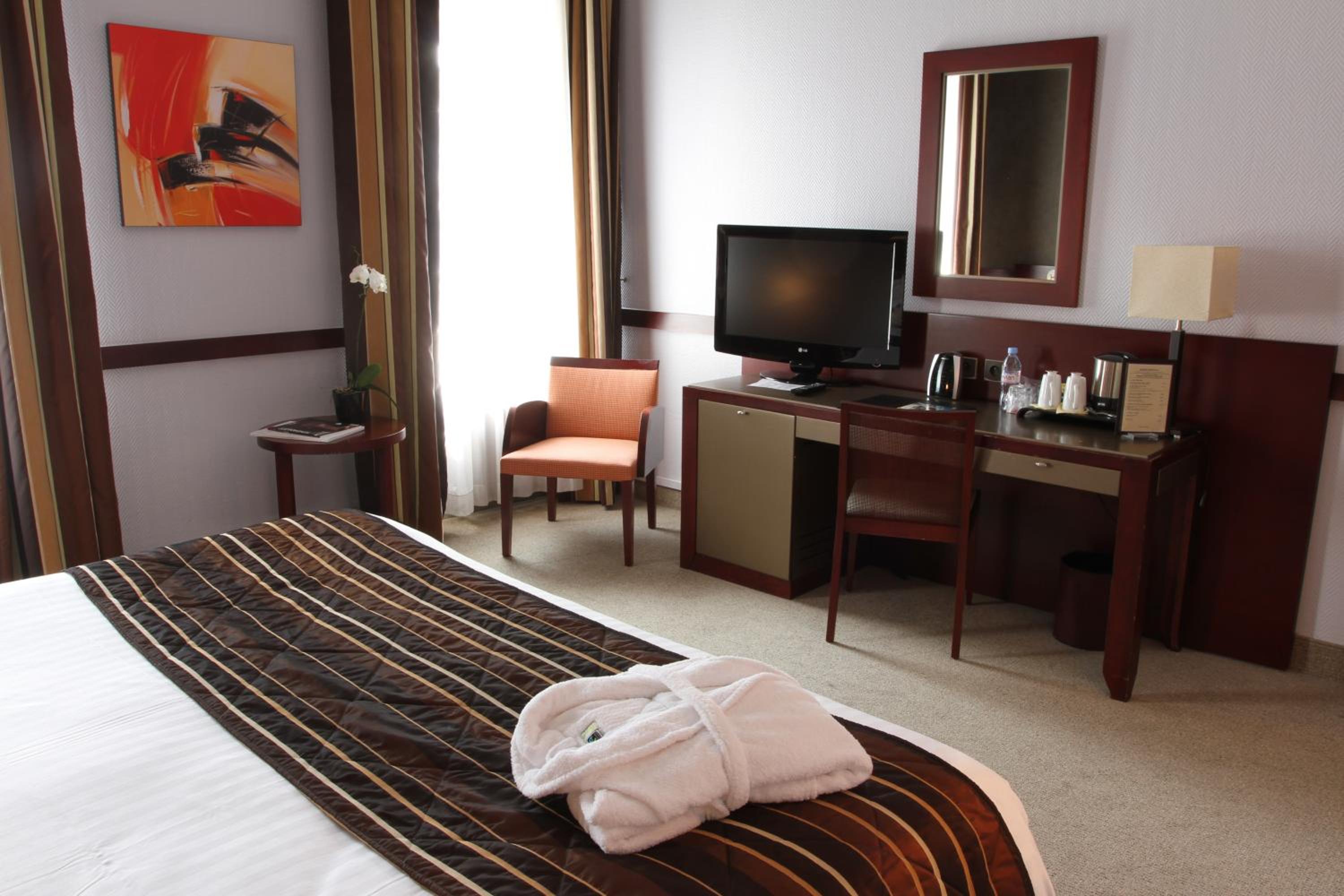 Classic Double Room - Photo 2