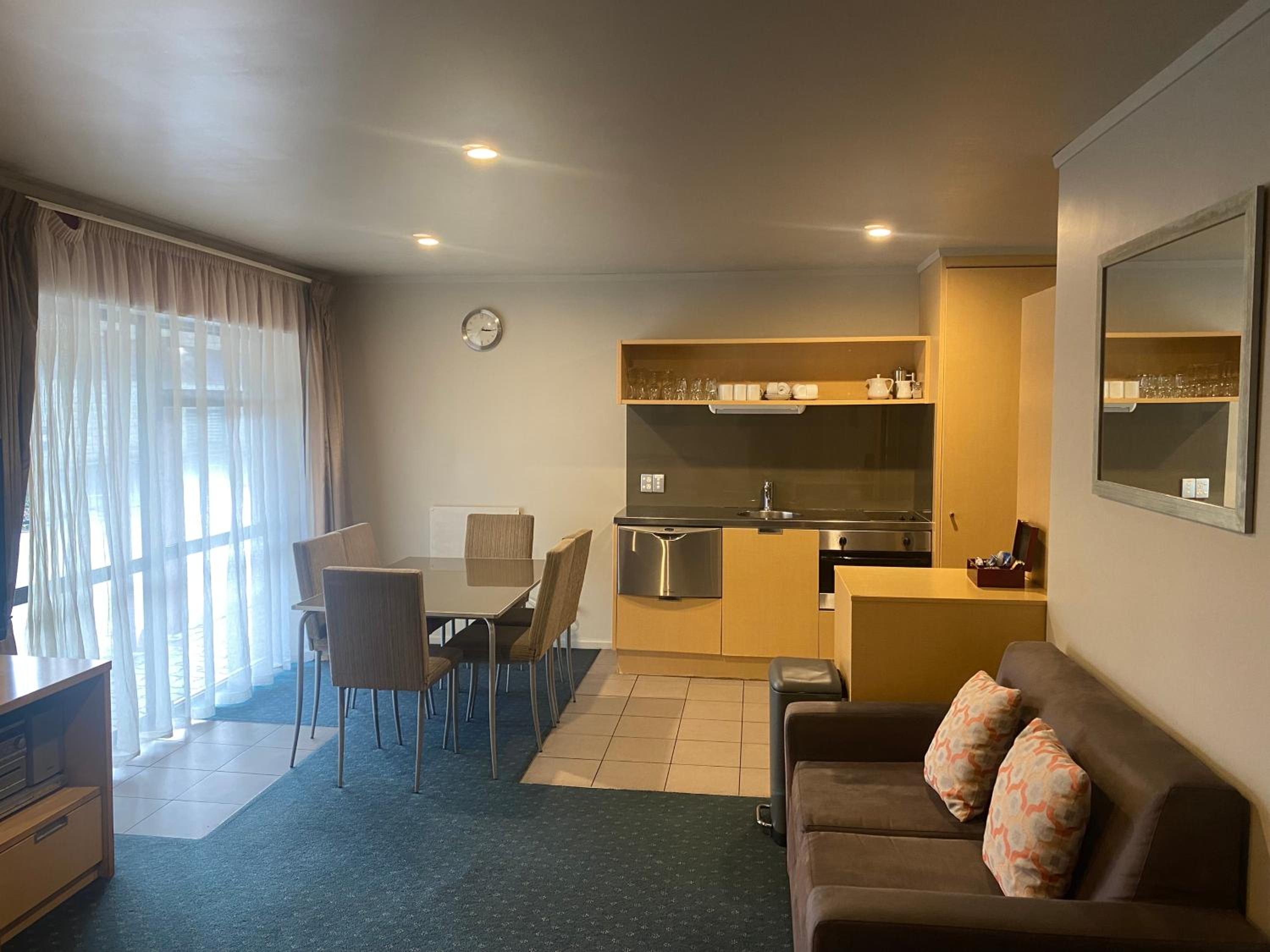 Three-Bedroom Apartment with Hot Tub photo 1
