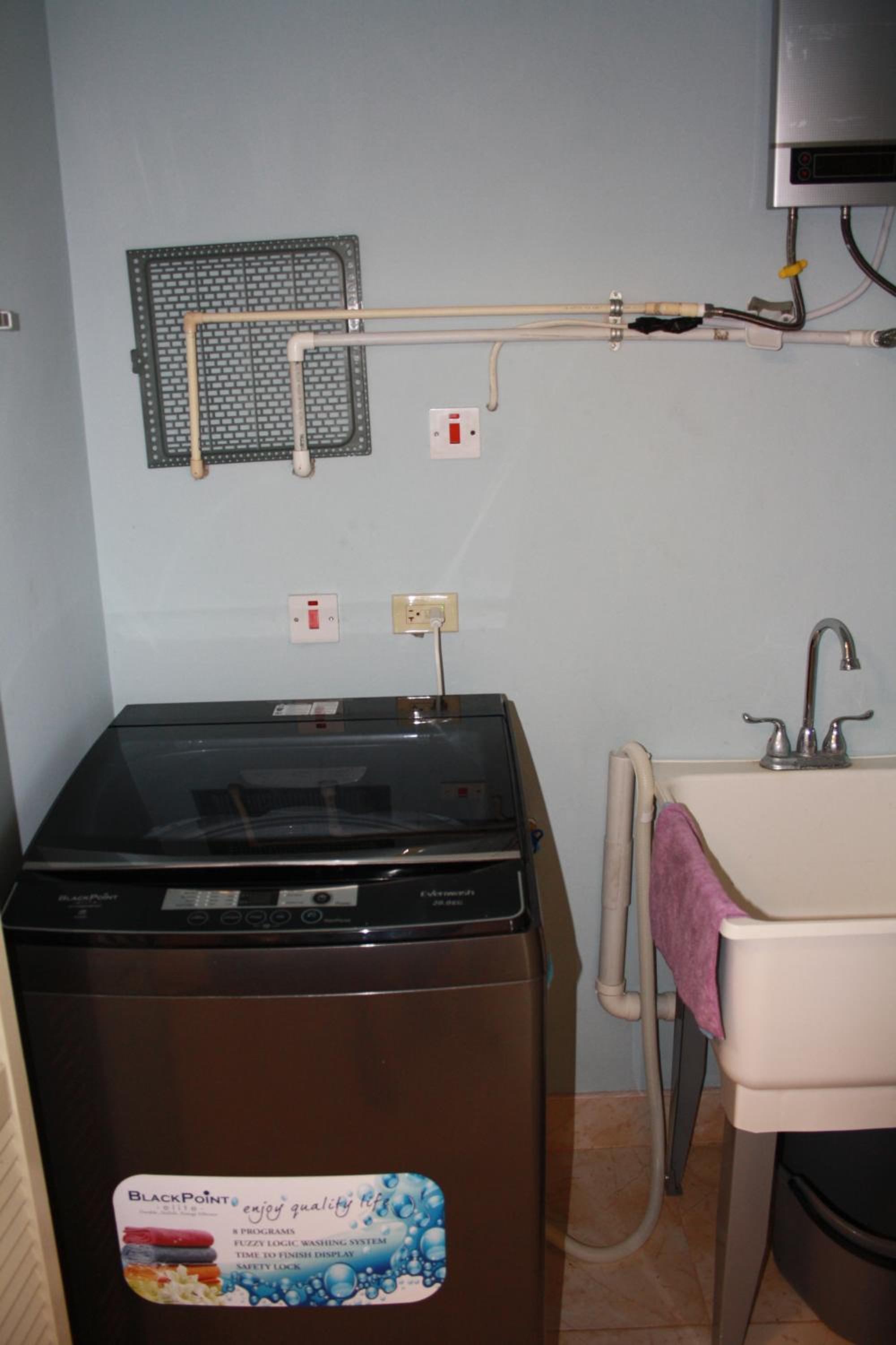 Two-Bedroom House photo 3