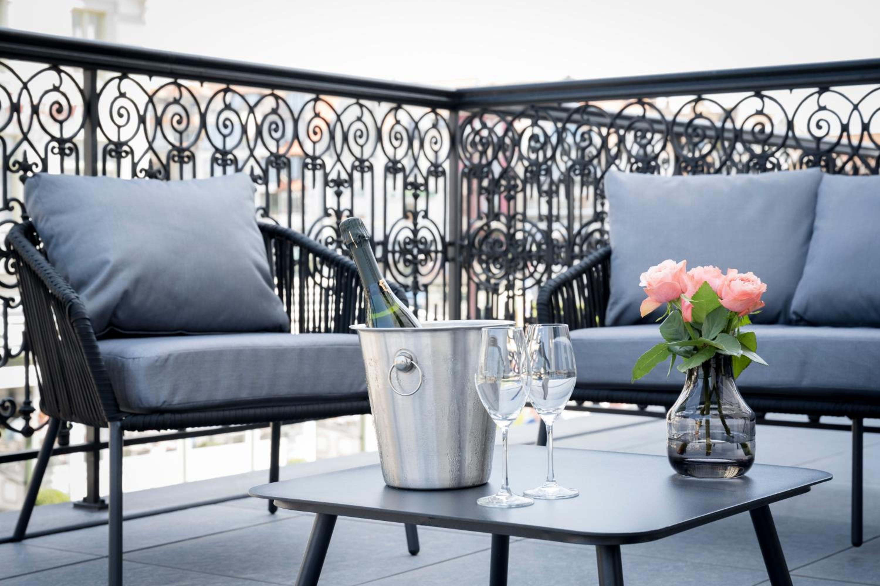 Deluxe Room with Terrace