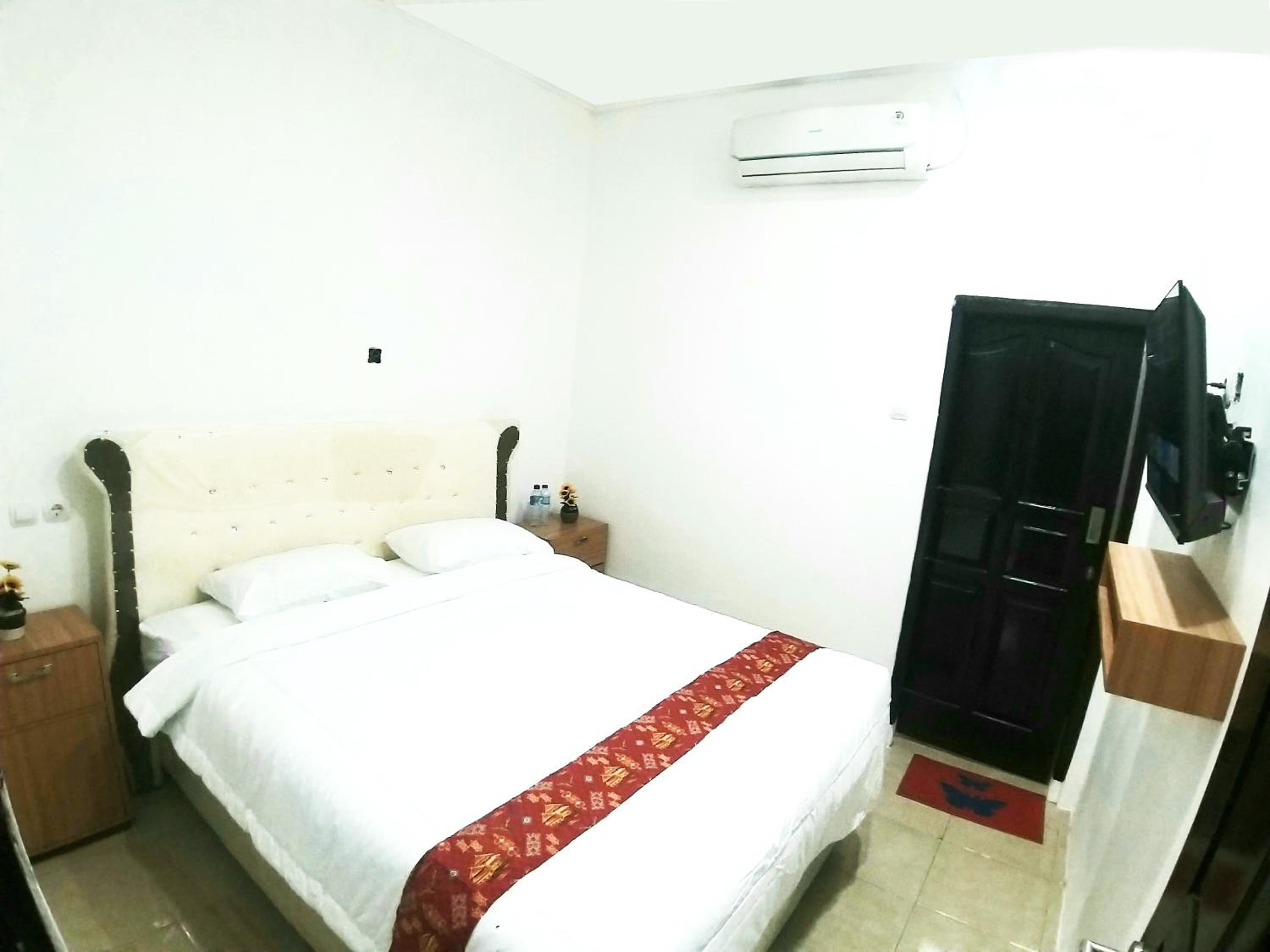 Double or Twin Room with Terrace photo 1