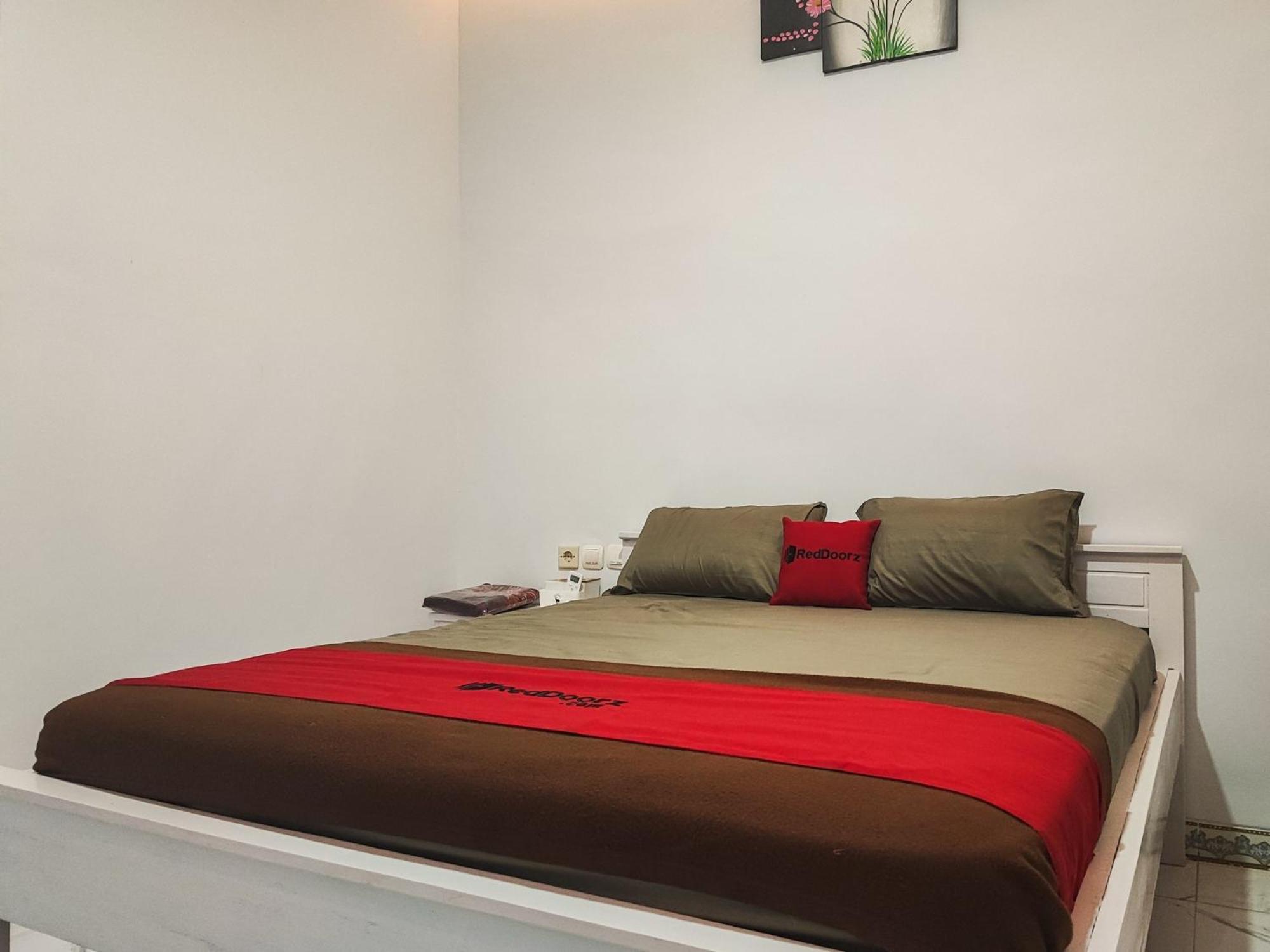 Twin Room - Photo 1