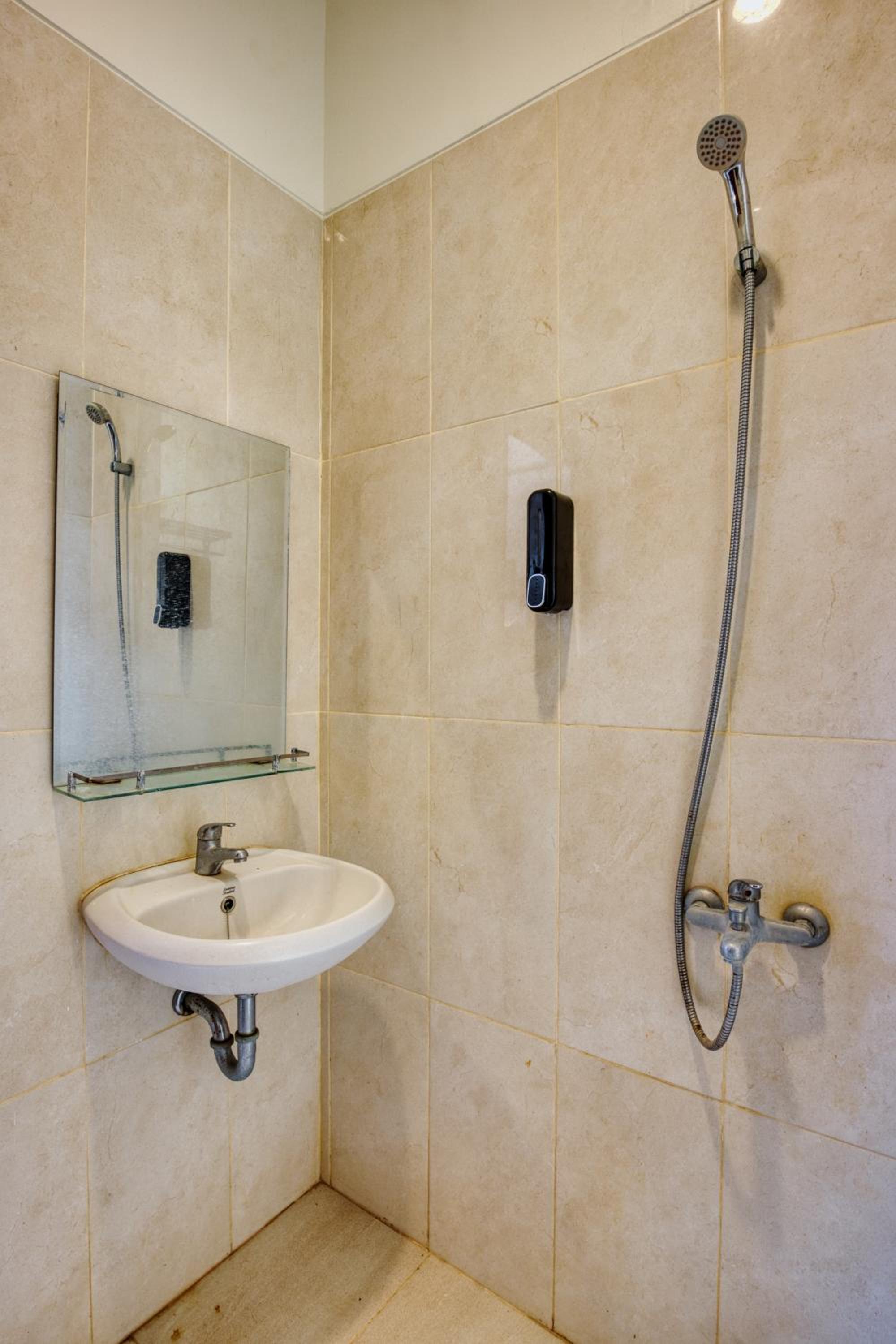 Superior Double Room - Photo 11