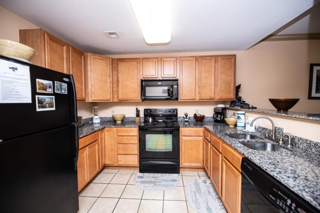 Two-Bedroom Condo - Photo 14