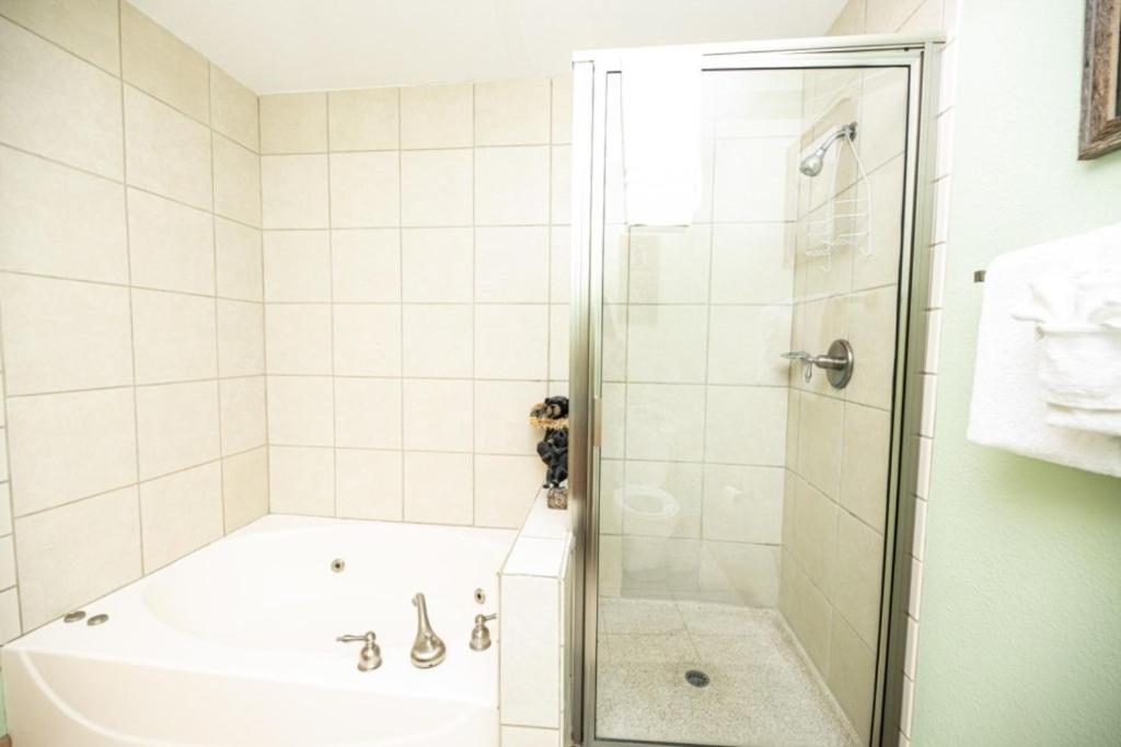 Two-Bedroom Condo - Photo 24