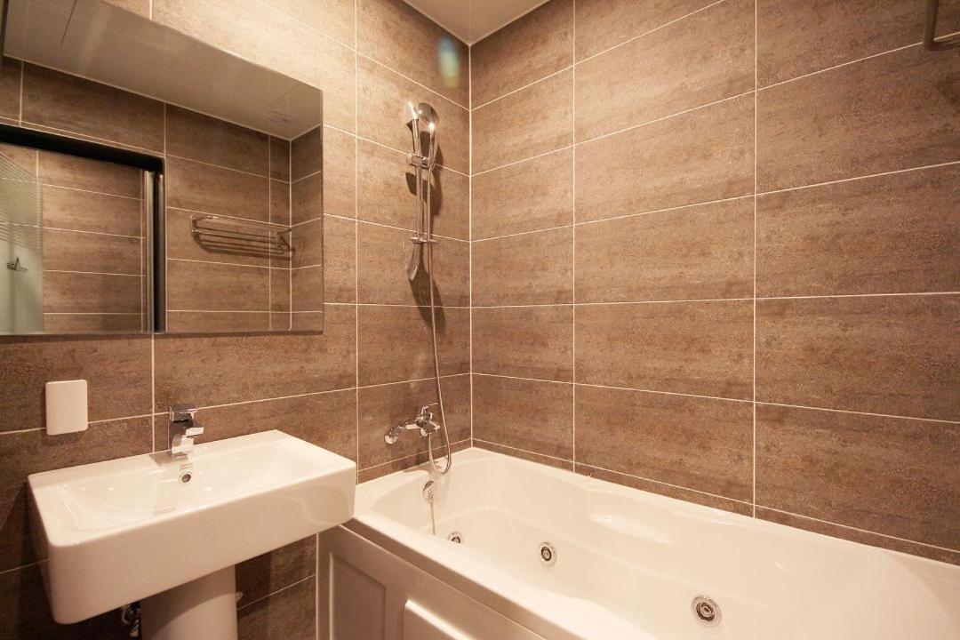Deluxe Double Room - Photo 6