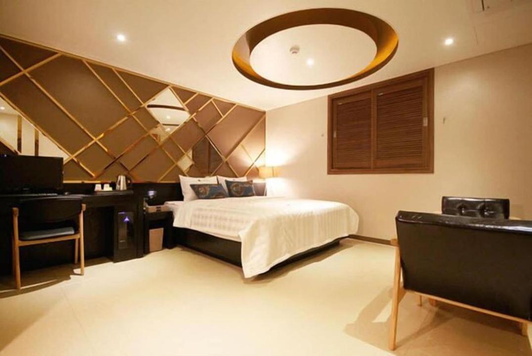Deluxe Double Room - Photo 1