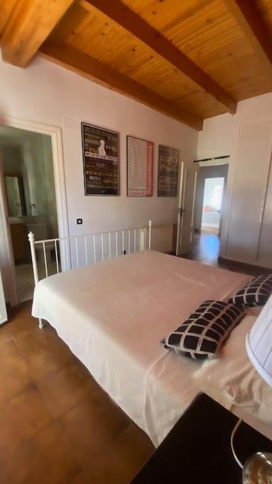 Casa de cuatro habitaciones