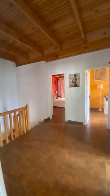 Four-Bedroom House photo 2