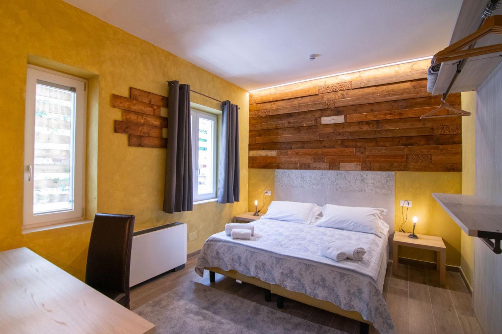 King Suite with Spa Bath photo 1