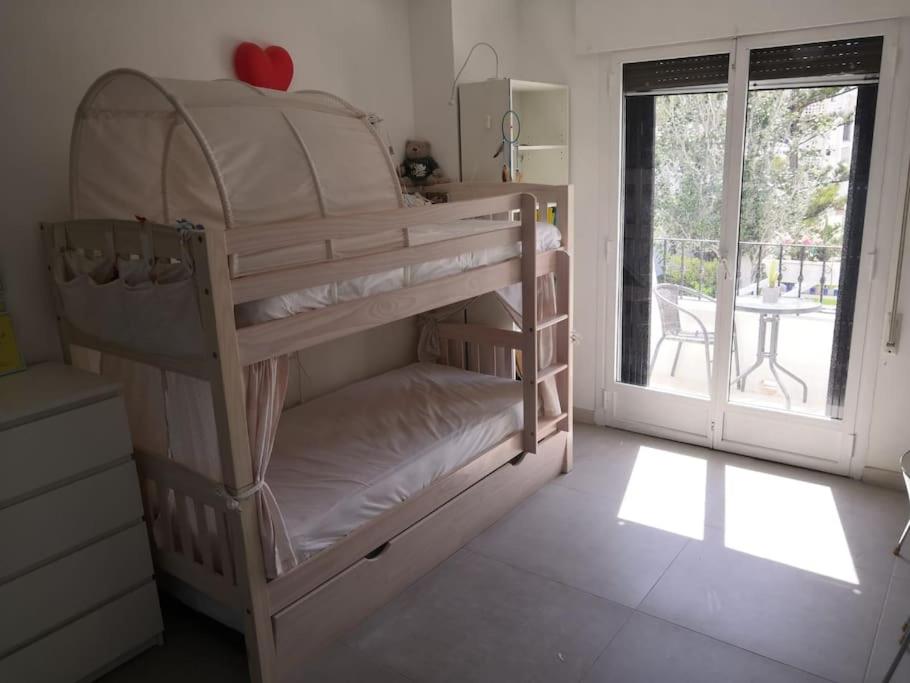 Casa de tres habitaciones