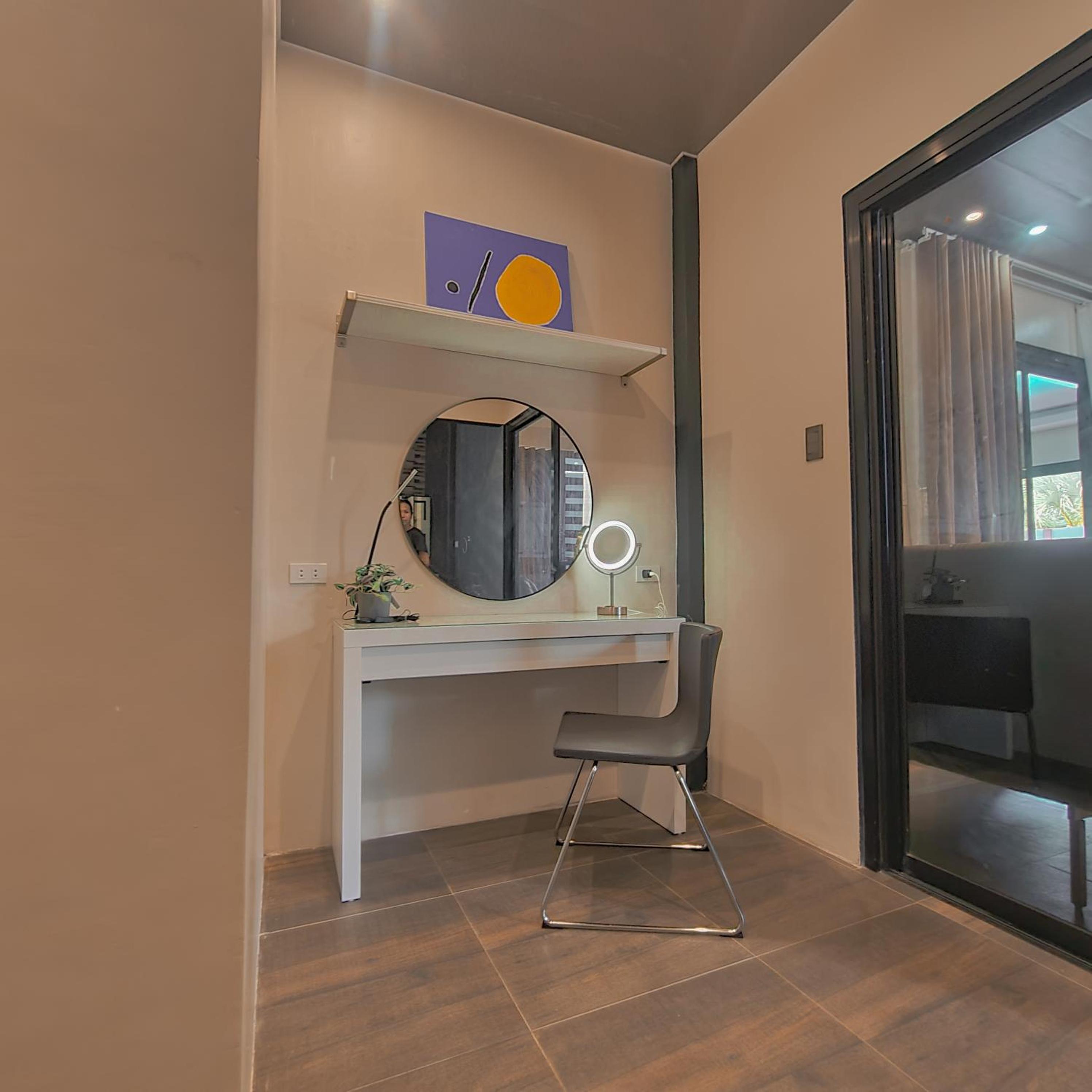 Quadruple Room - Disability Access - Photo 3
