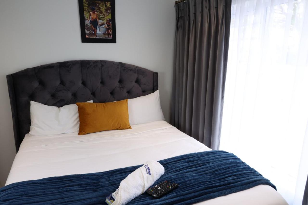 Standard Double Room - Photo 6
