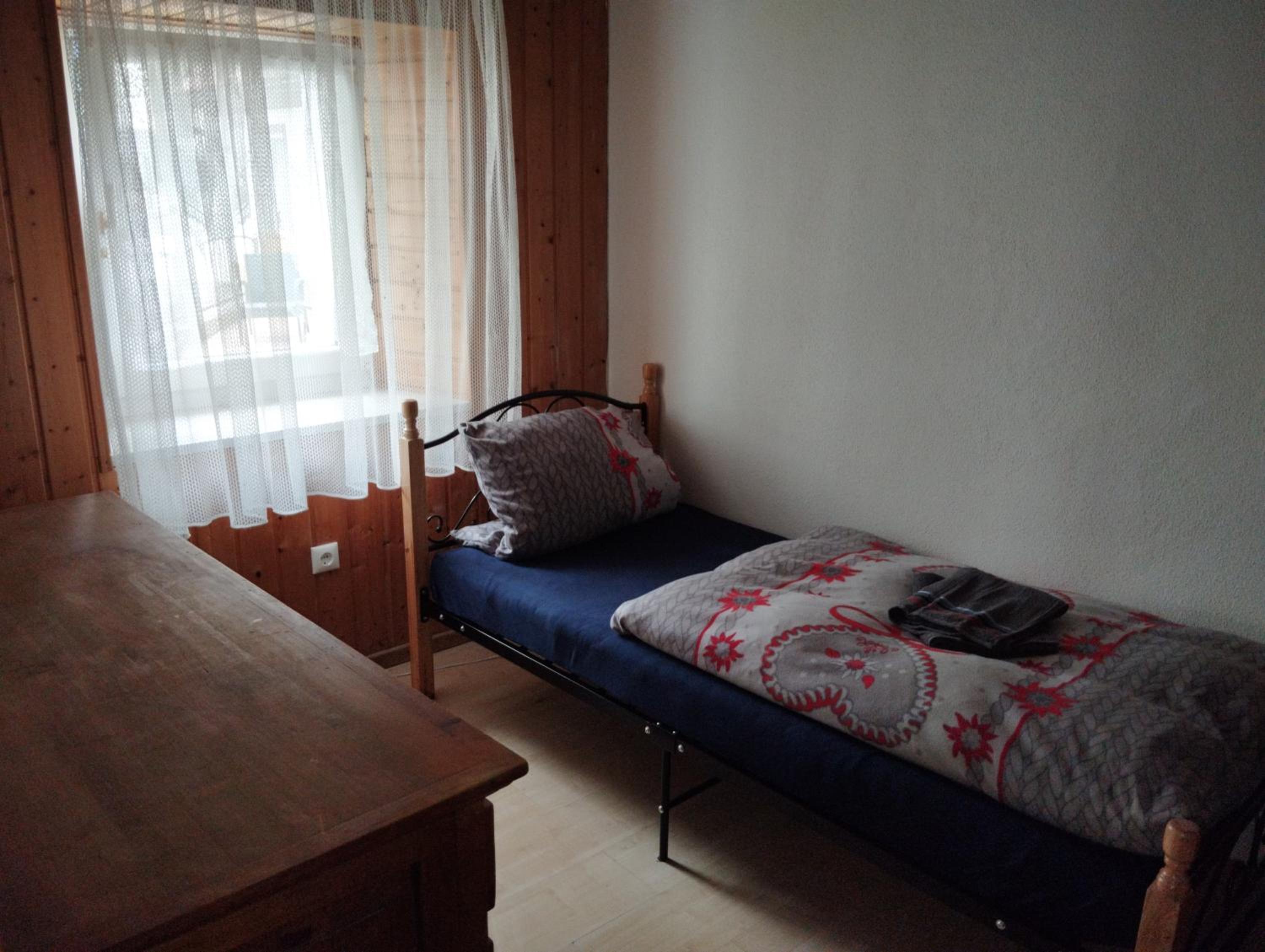 Four-Bedroom House photo 3