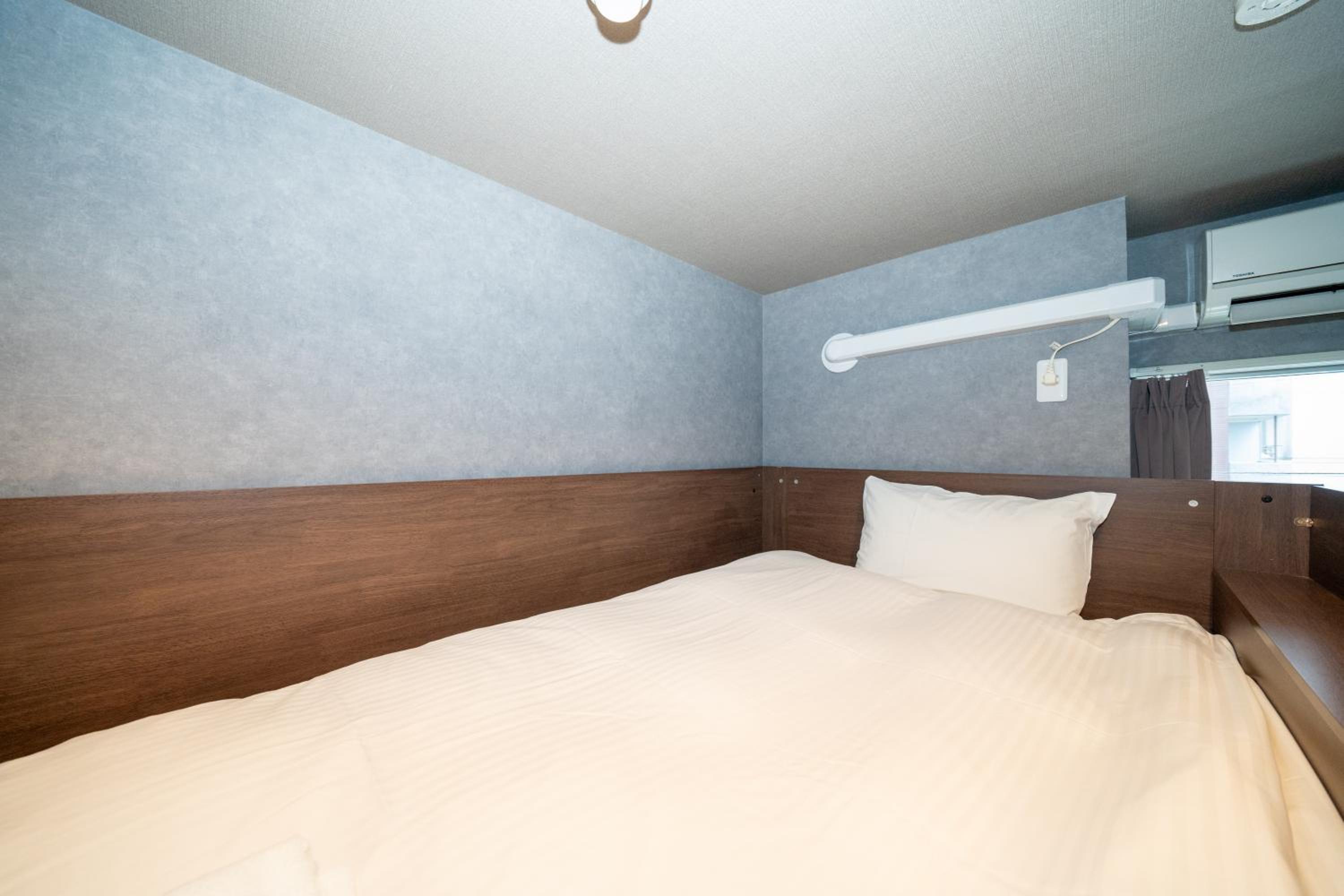 Executive Suite - Photo 14