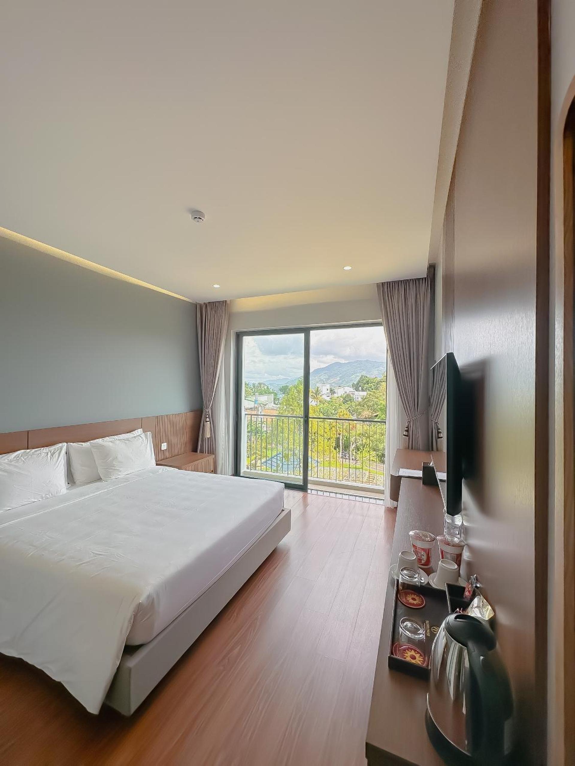 Superior Double Room - Photo 1
