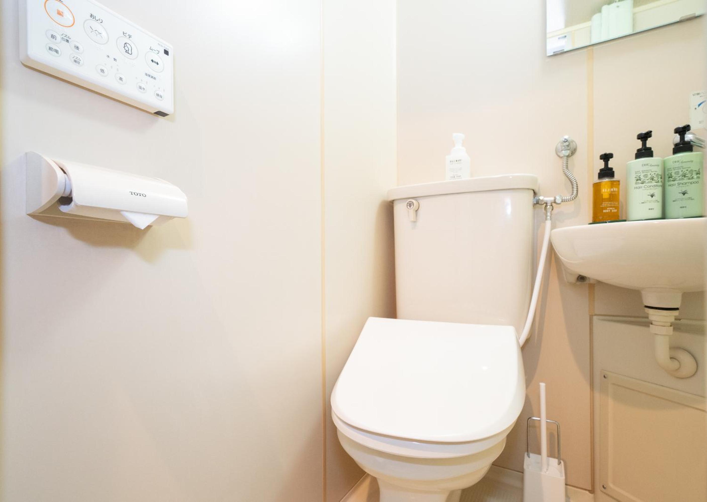 Executive Suite - Photo 7