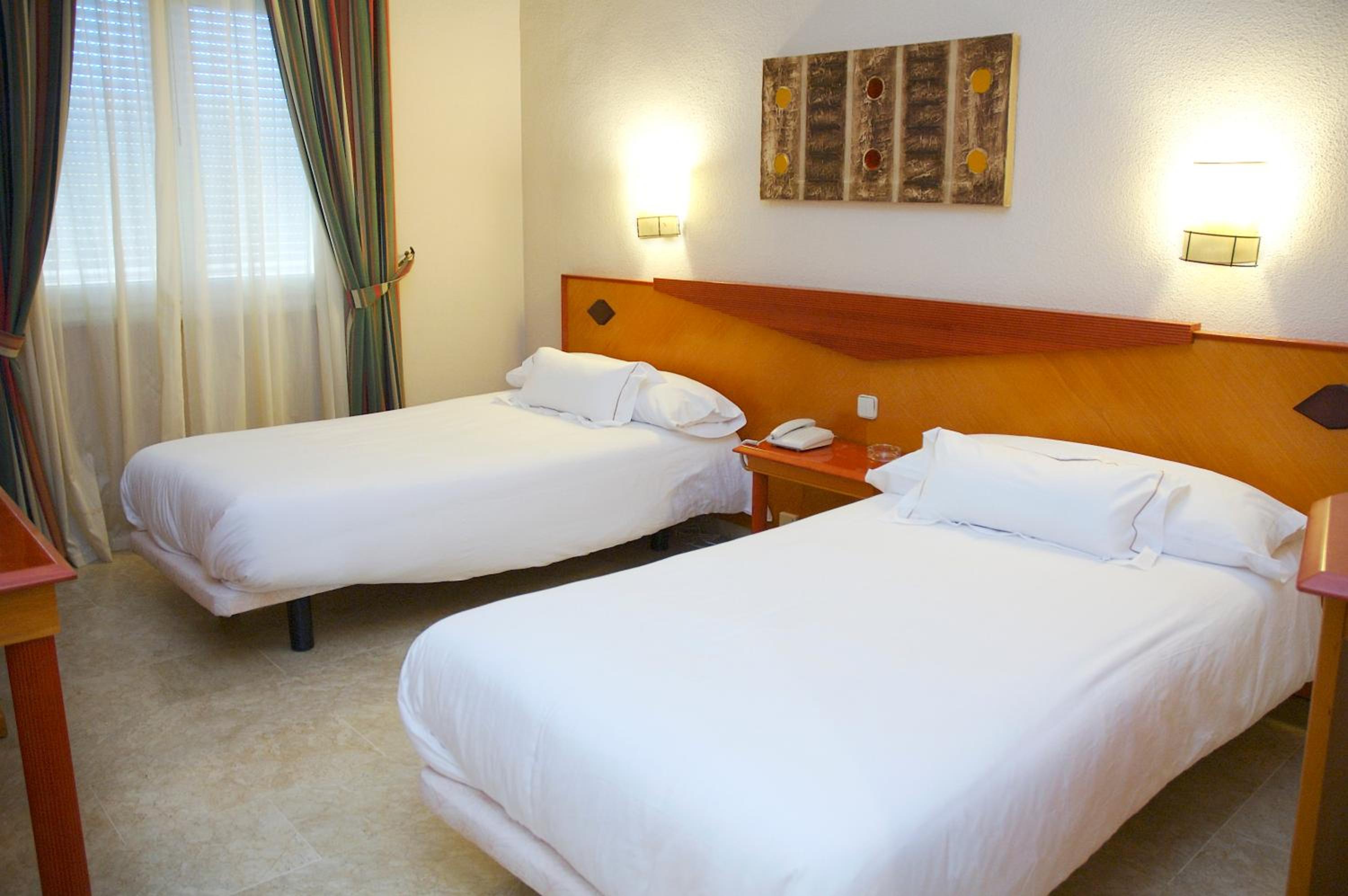 Habitación Doble (1 - 2 Adultos)