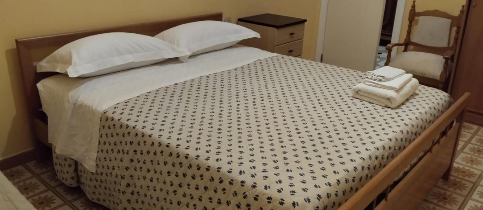 Triple Room With Shared Bathroom photo 2