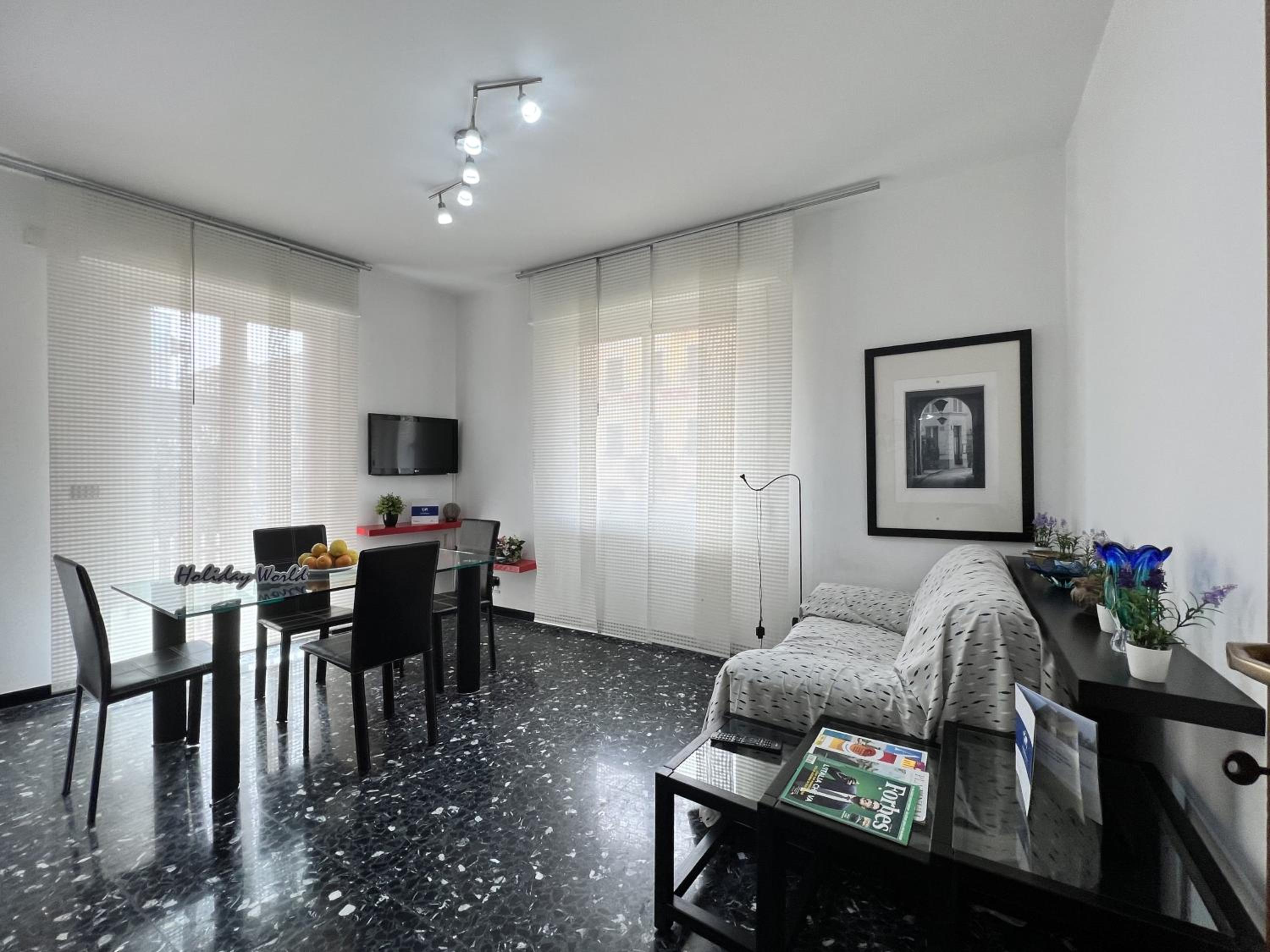 One-Bedroom Apartment