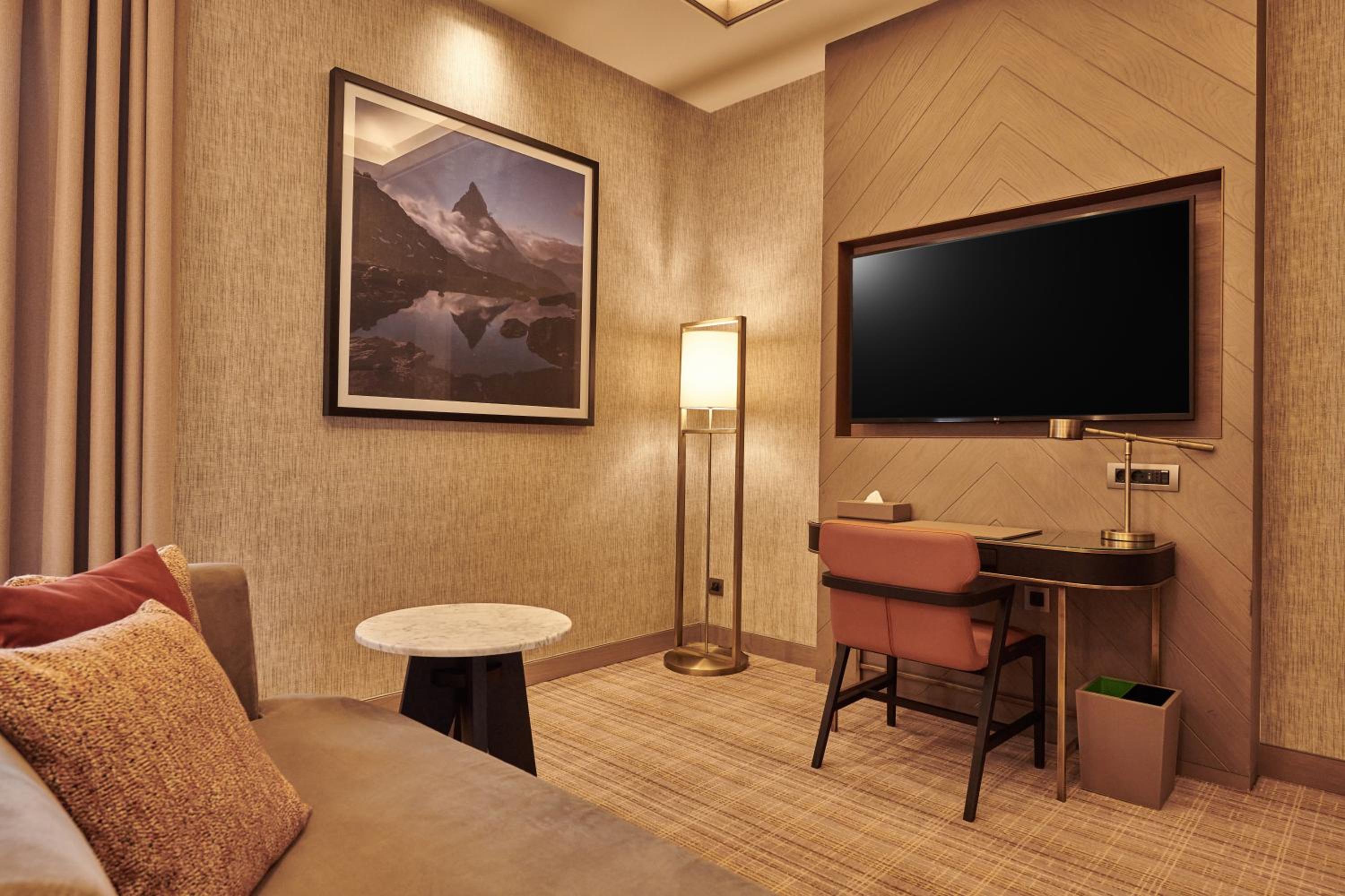 Swiss Advantage King Room