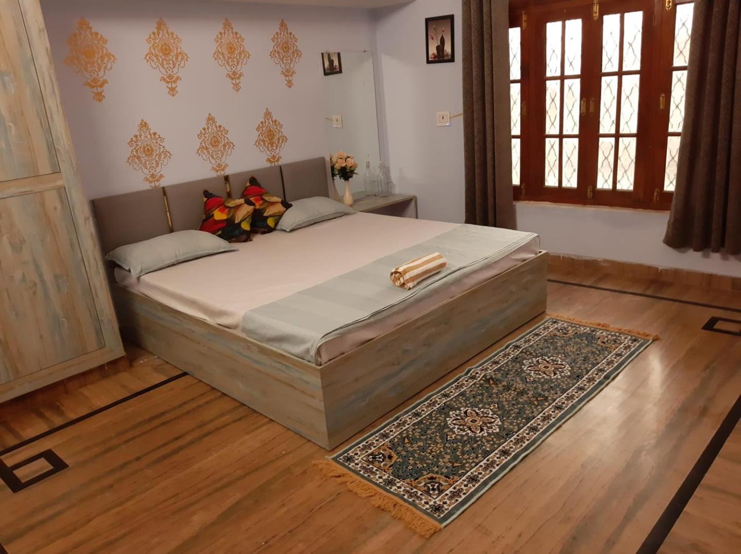 Double Room with Balcony photo 2