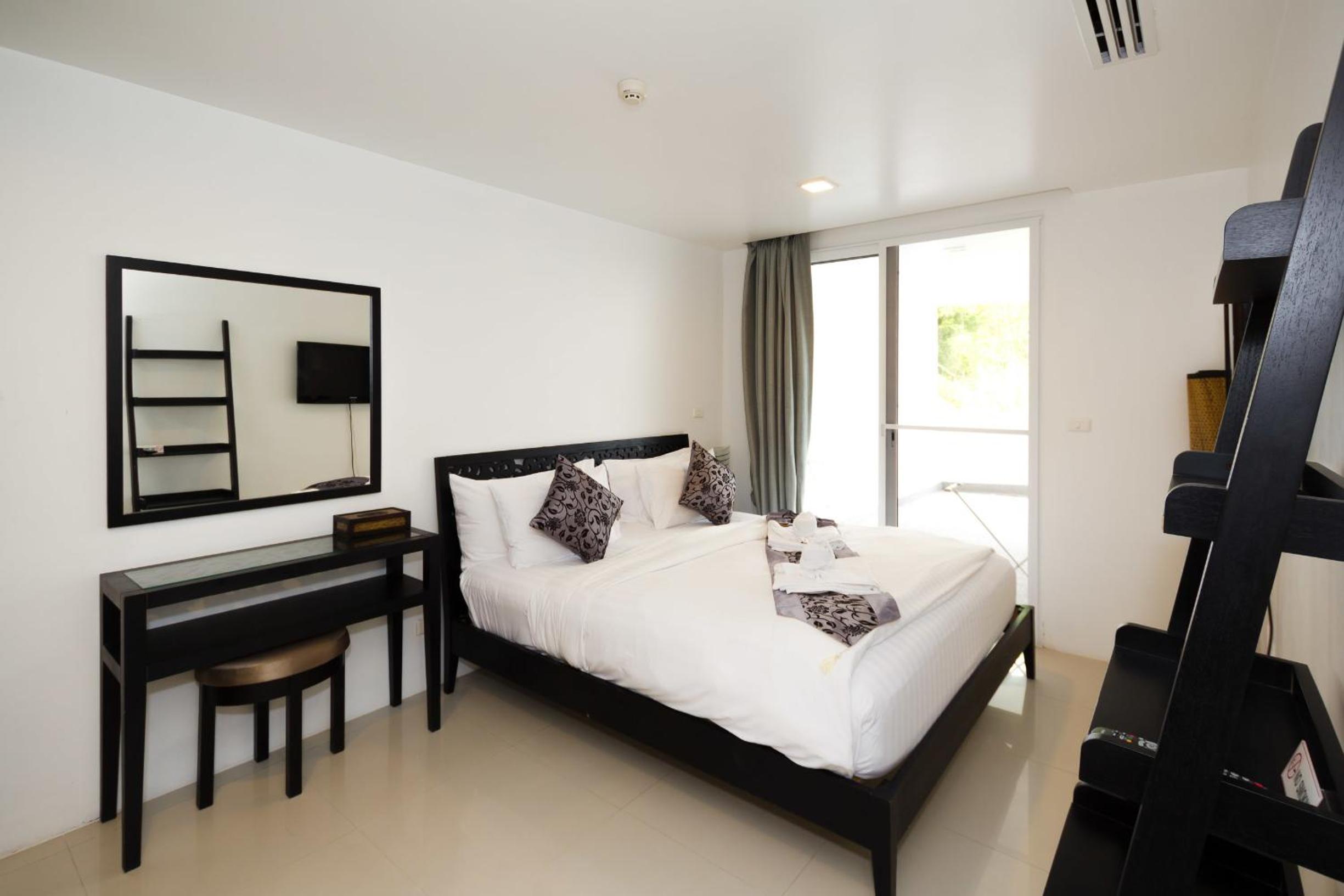 Jane Choice - 3 Bedroom Villa with Private Pool - Photo 16