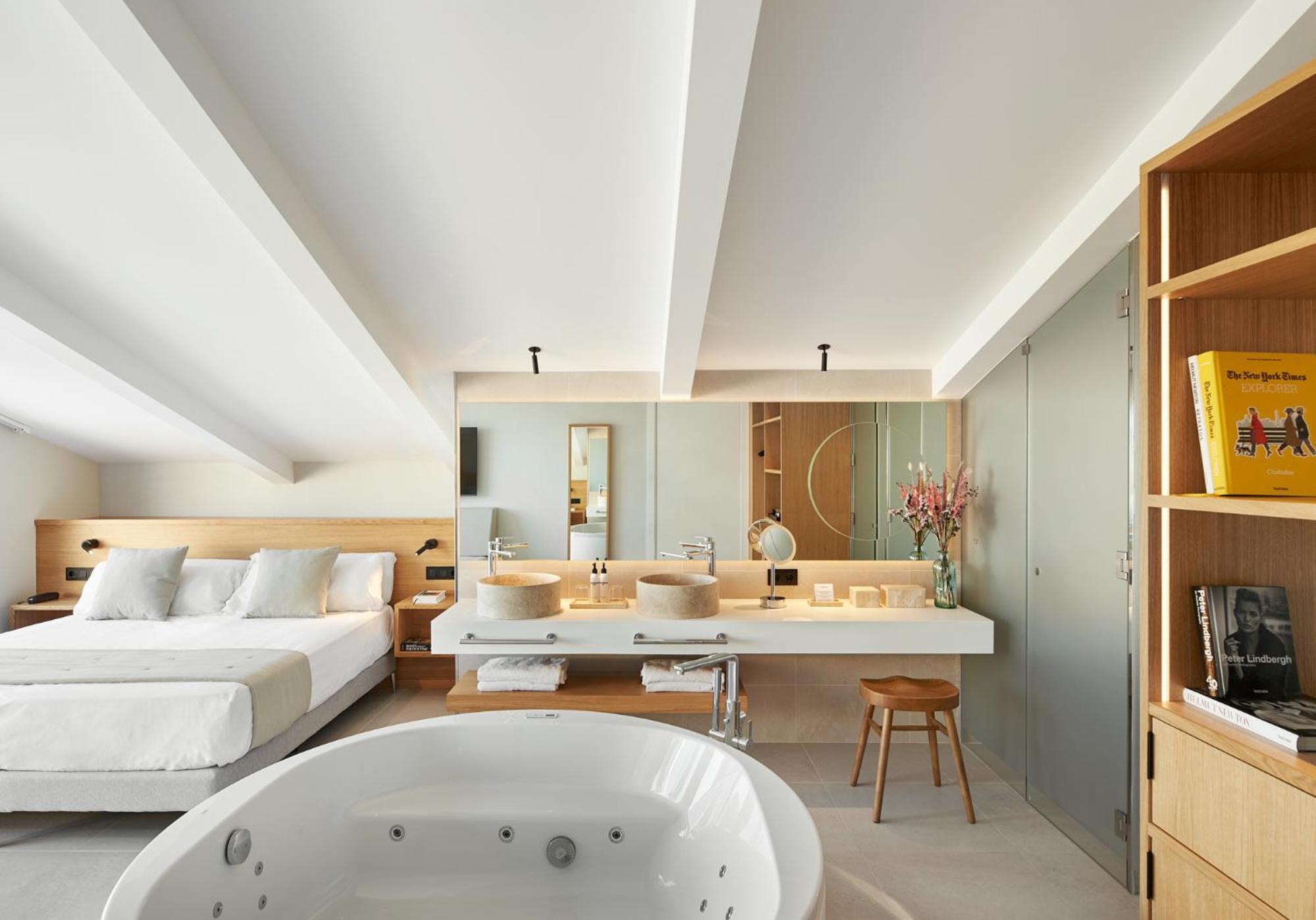 Suite con Bañera de Hidromasaje