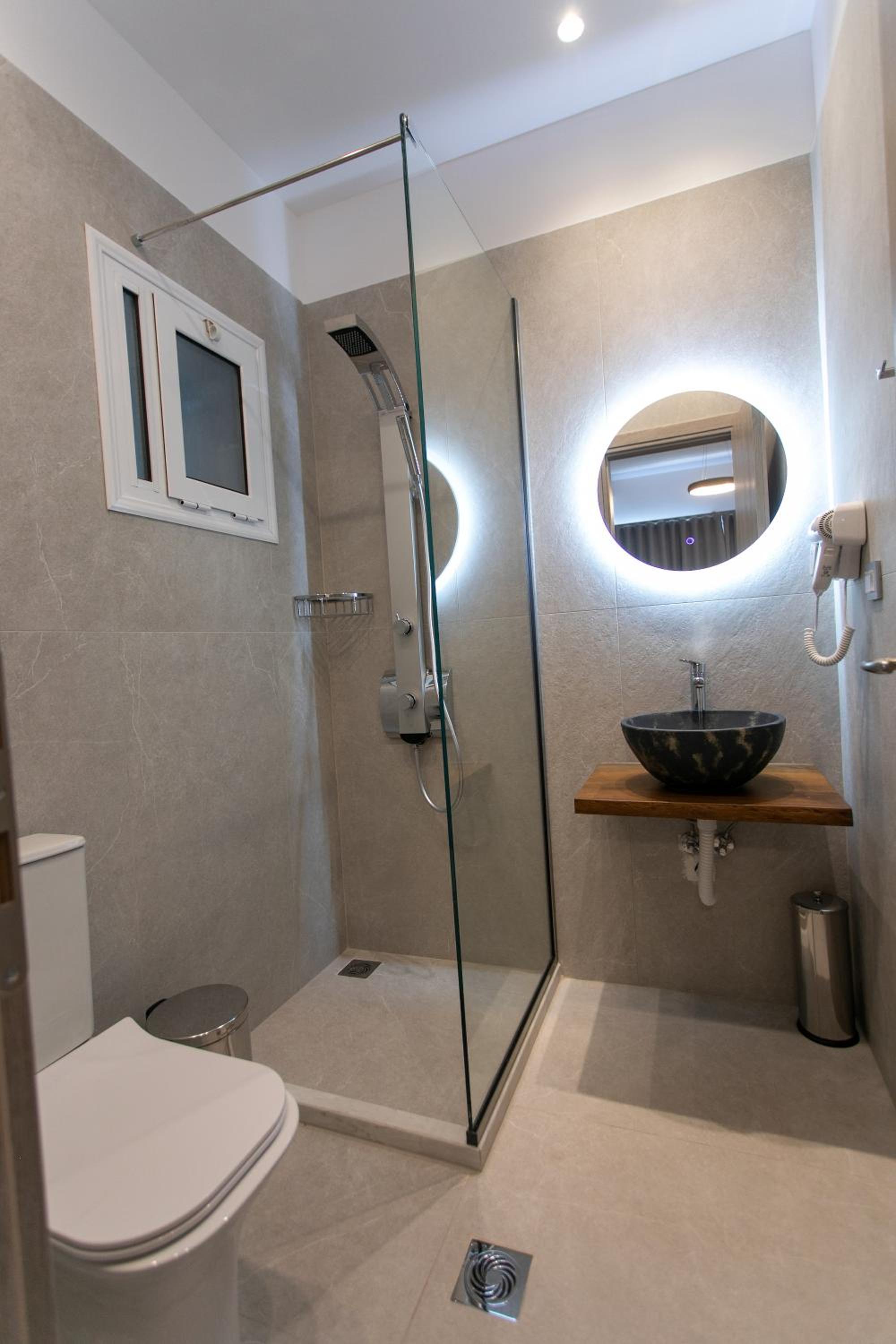 Deluxe Double Room with Sea View photo 3