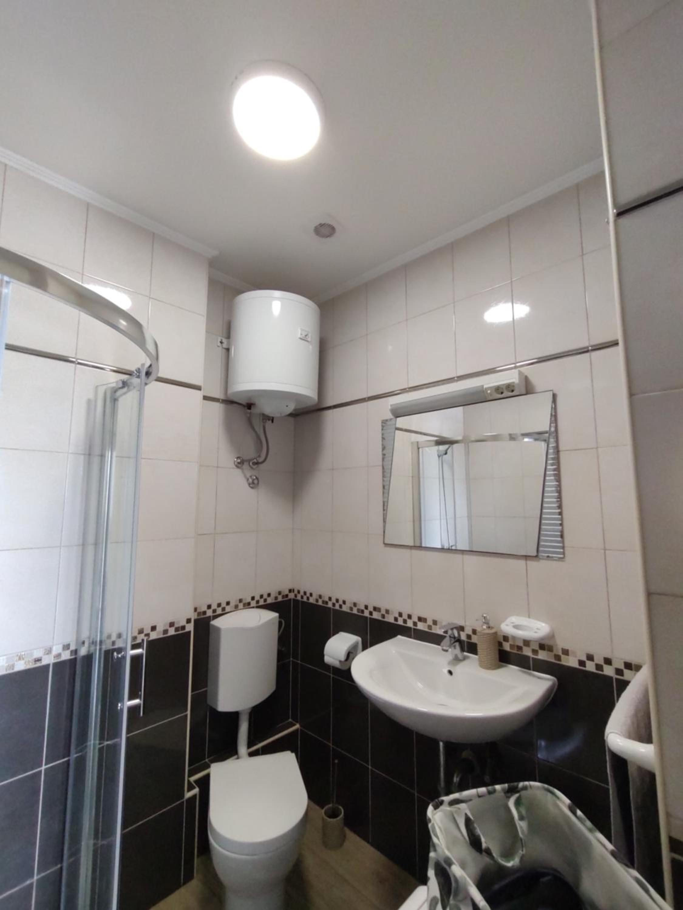 Two-Bedroom Apartment - Photo 18