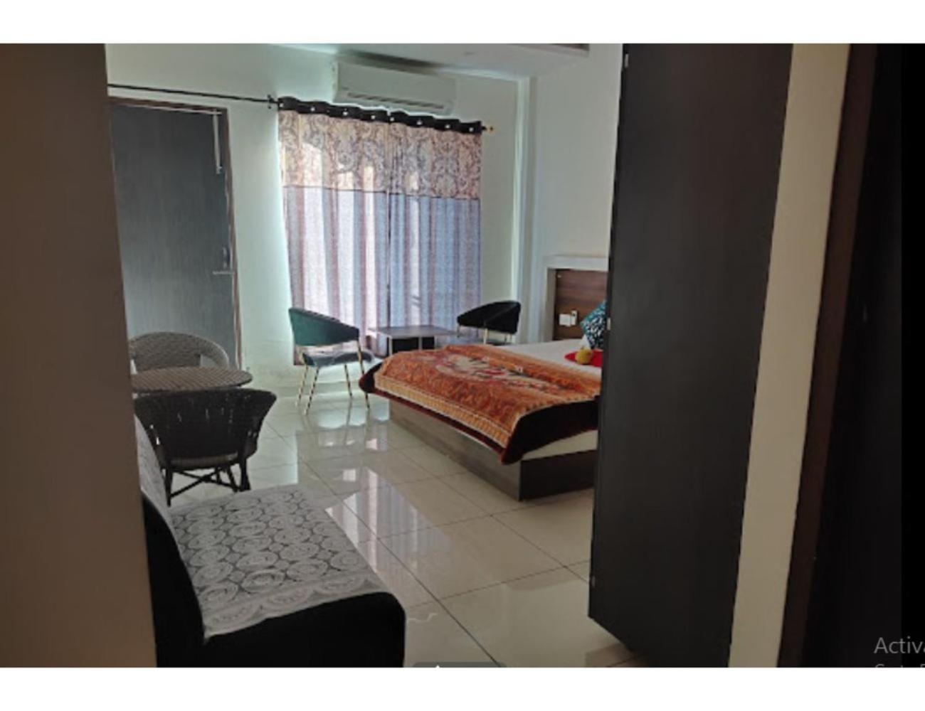 Double Room photo 3