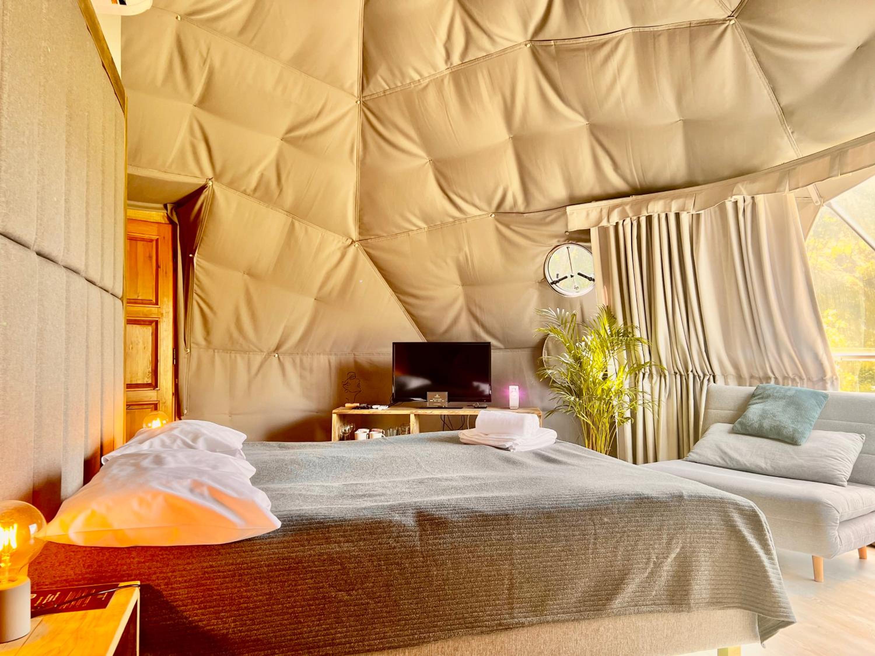 Tent - Photo 4